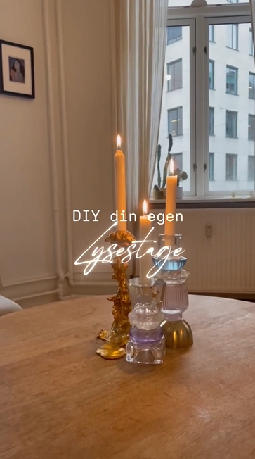 Lysestager på bord sat sammen med glas fra genbrug