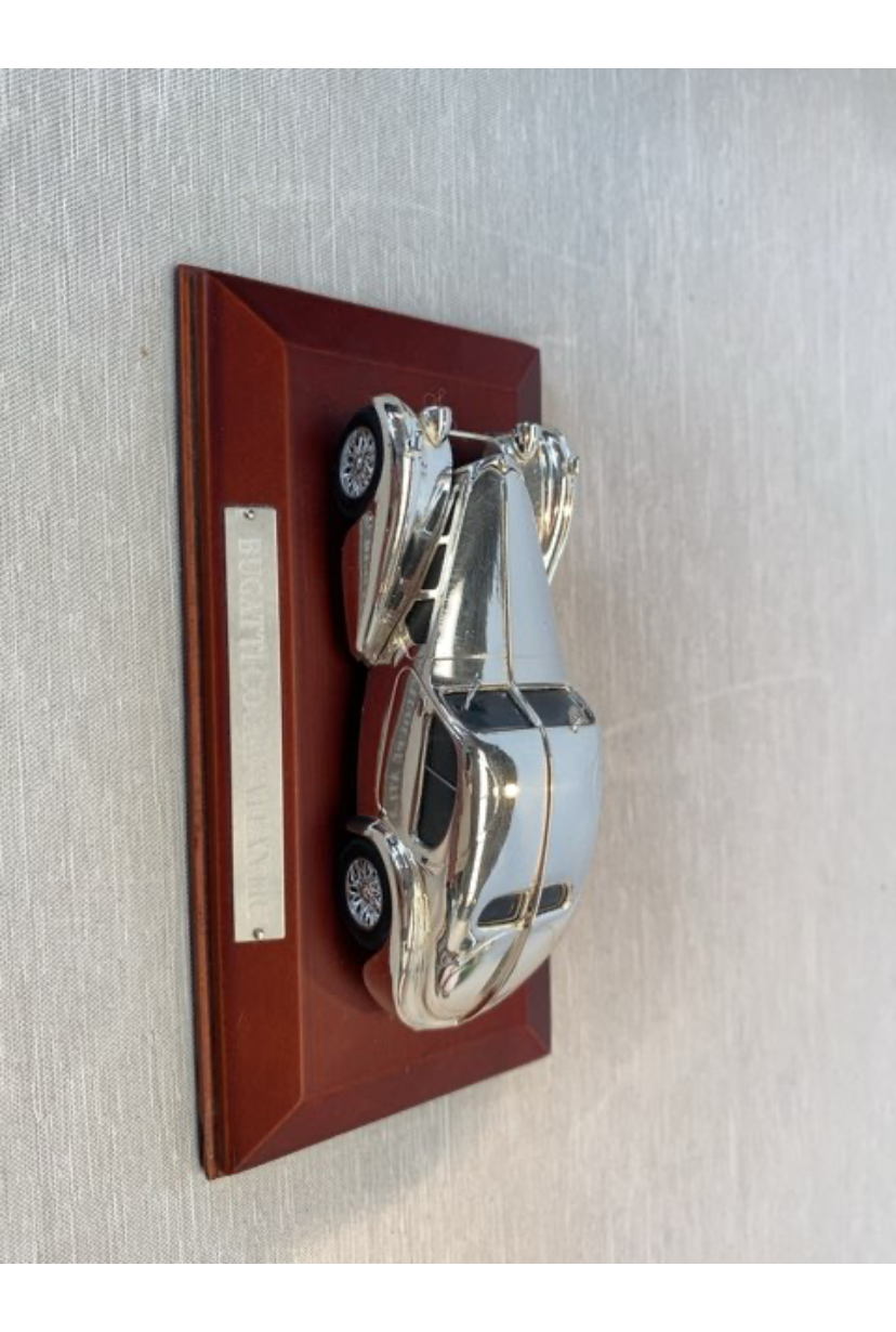 Bugatti model bil
