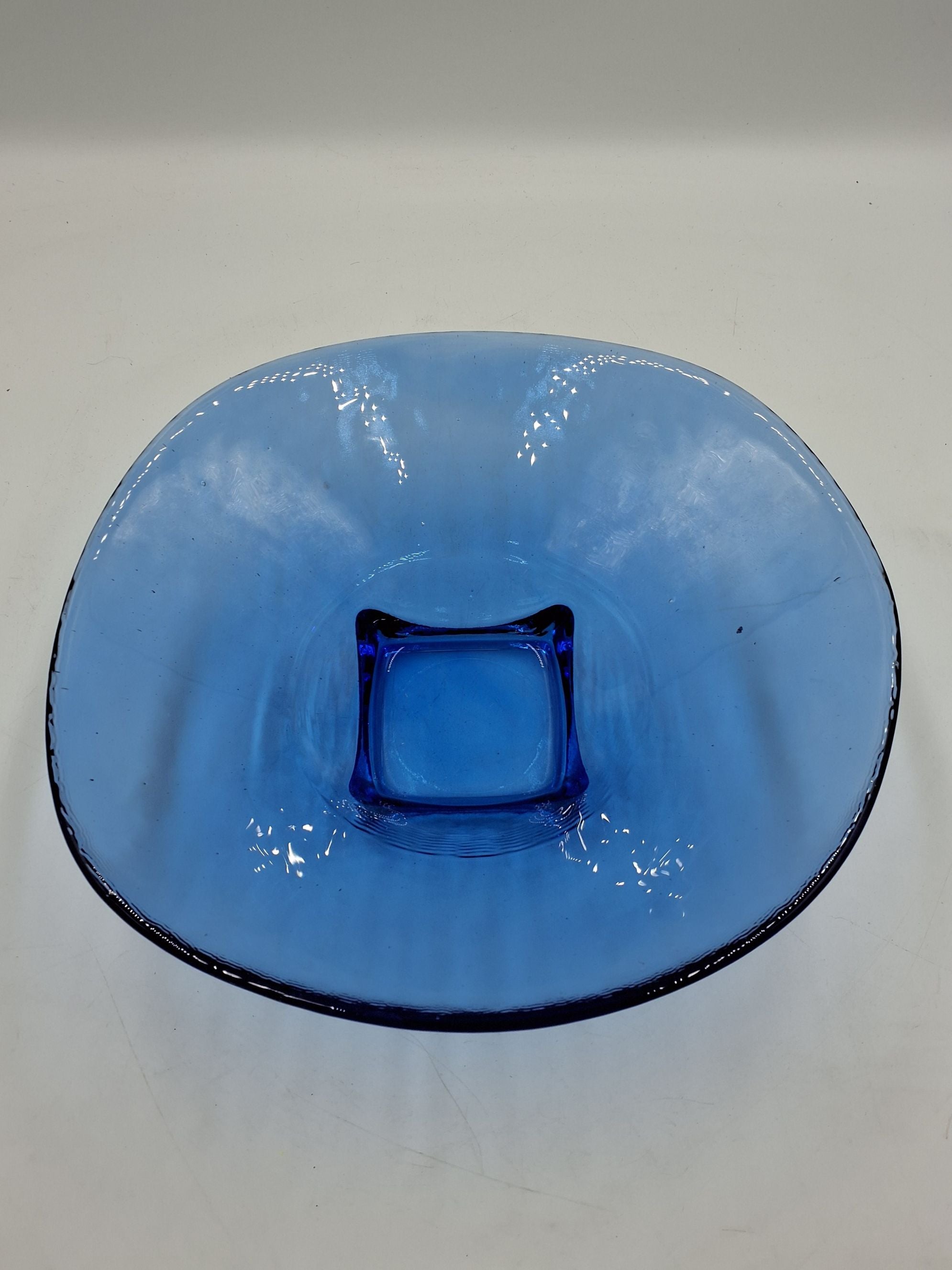 Blå glas skål/fad