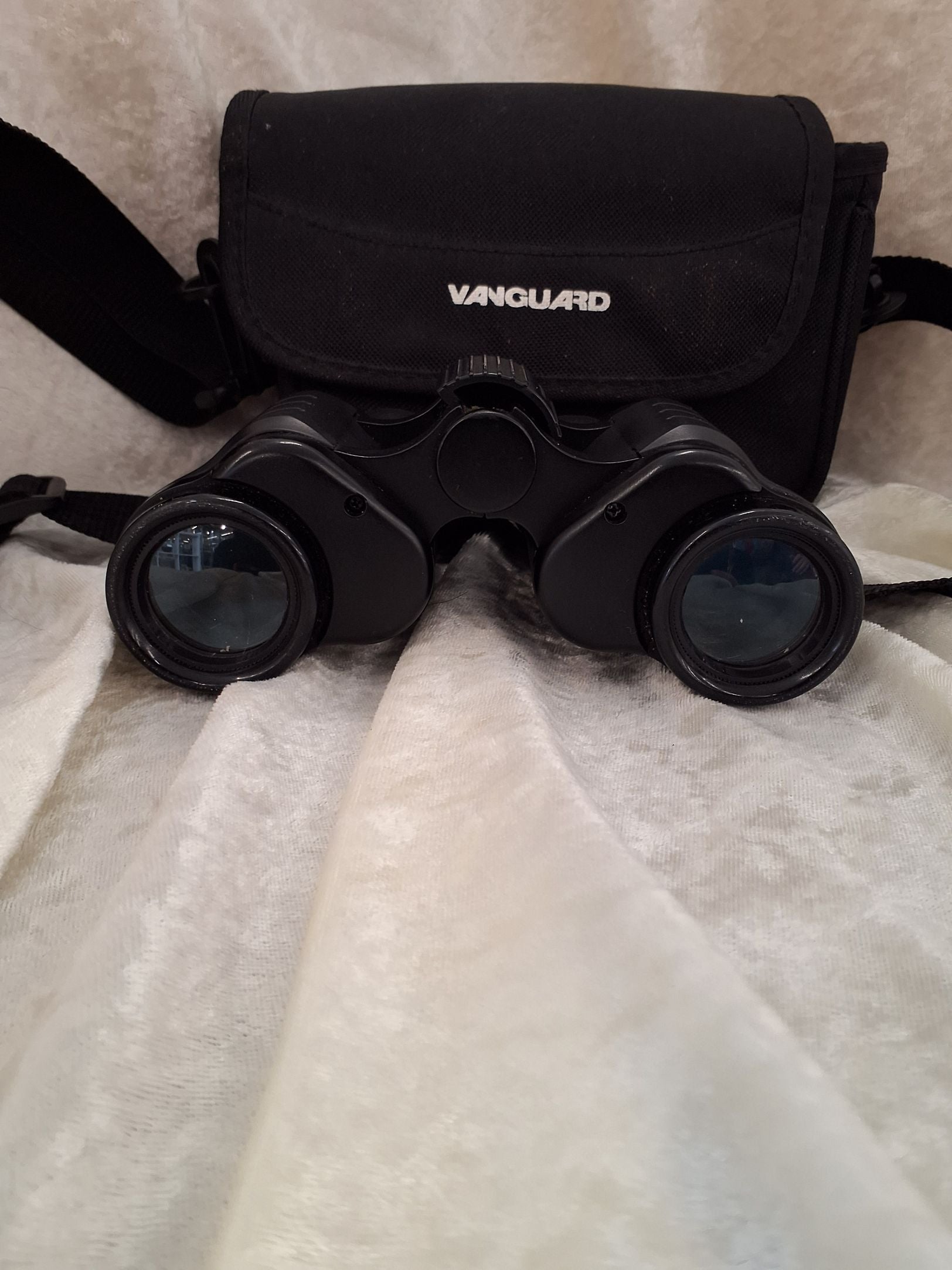 Vanguard kikkert 8x30 mm