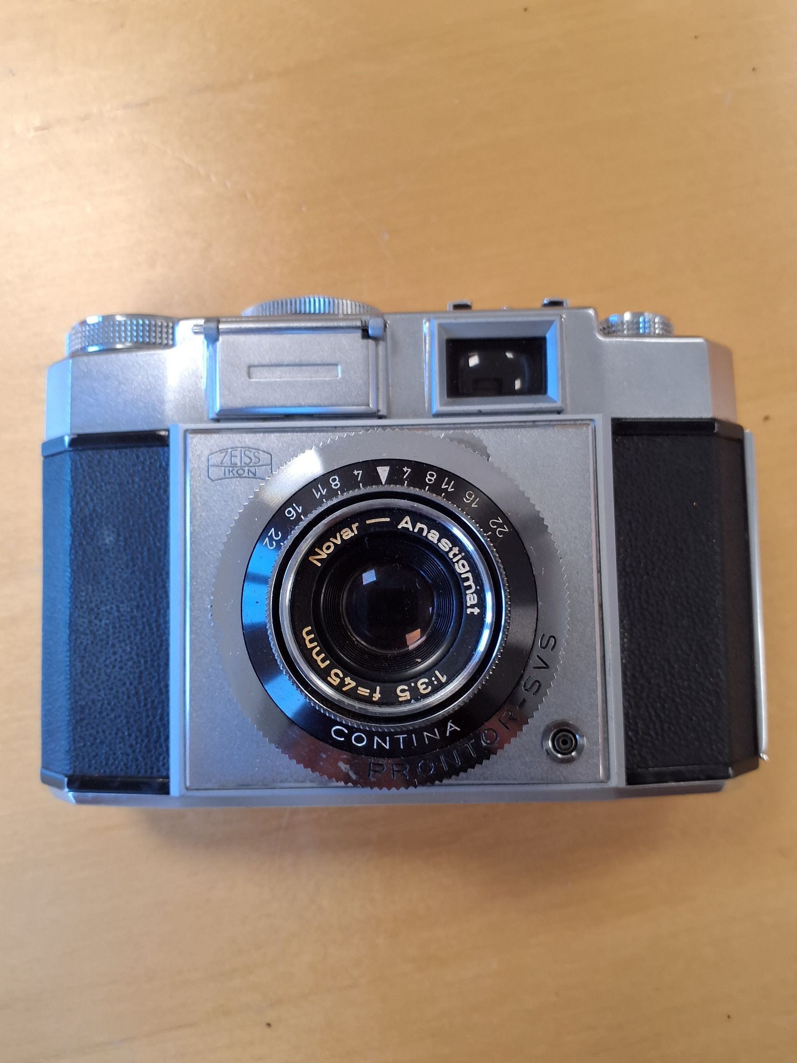Kamera Zeiss Ikon Contina