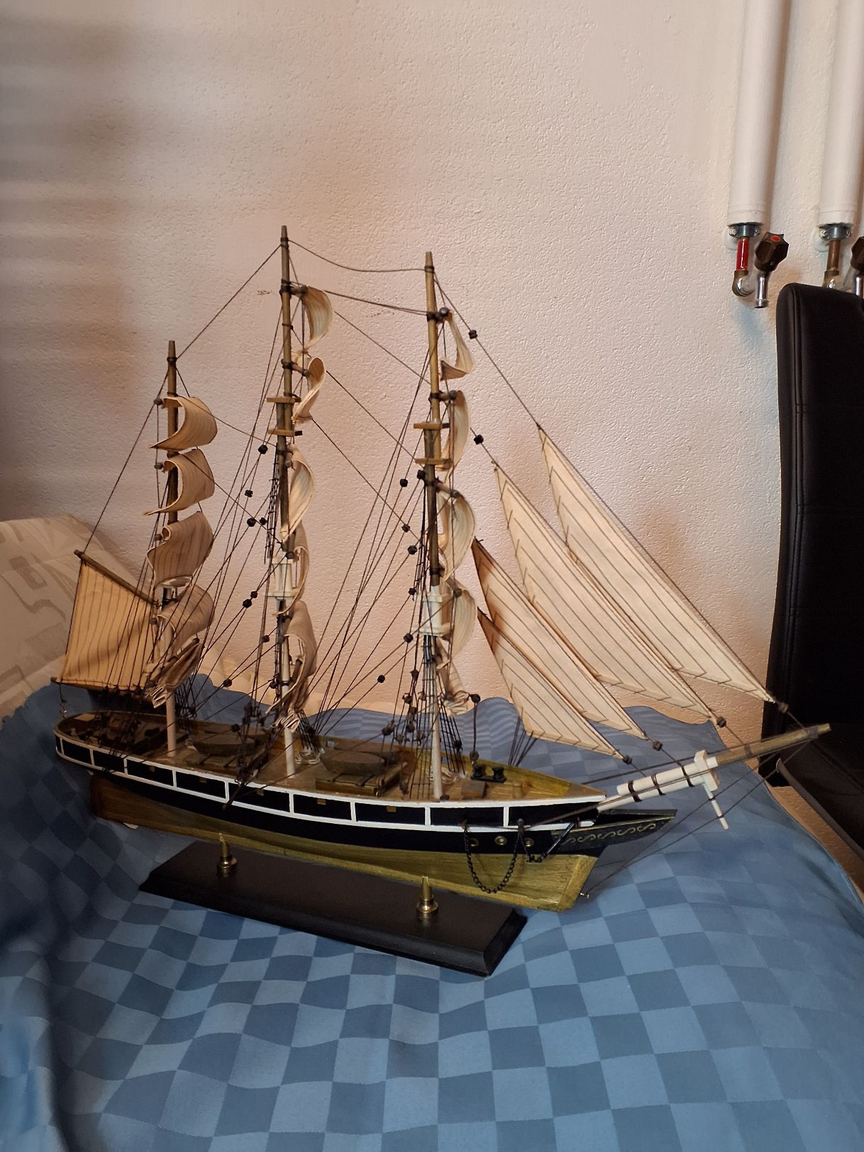 Tremastet bådmodel