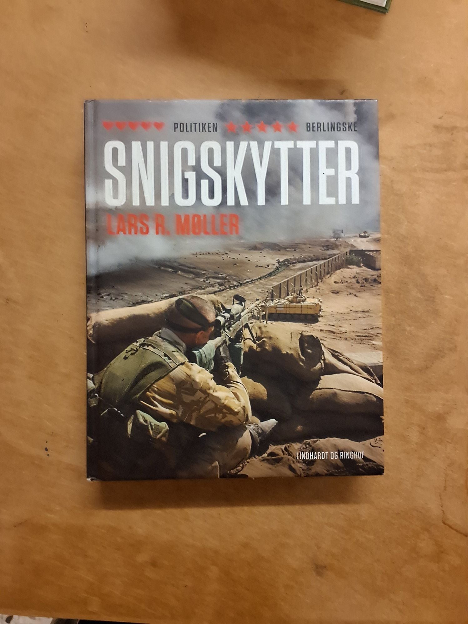 Lars R. MØLLER, Snigskytter
