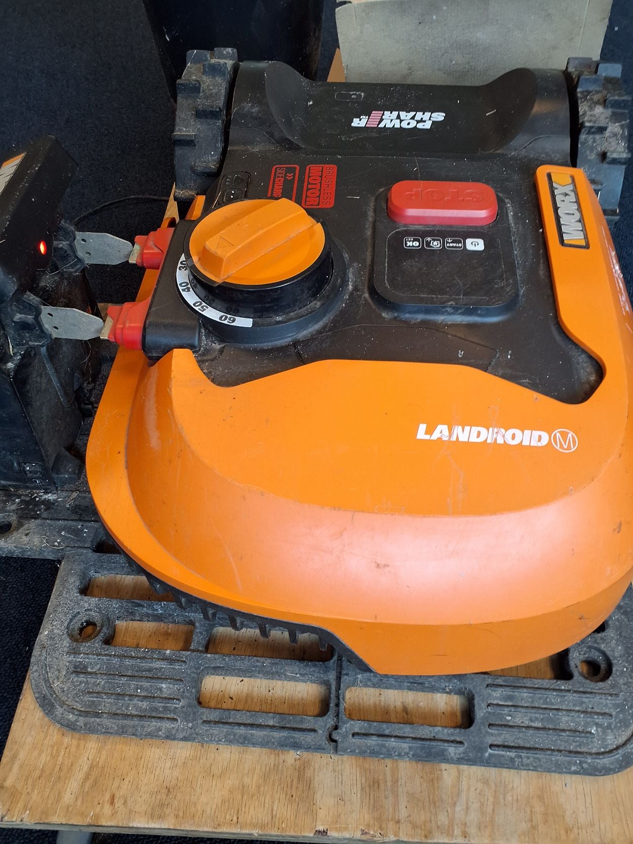 Worx Landroid robotplæneklipper