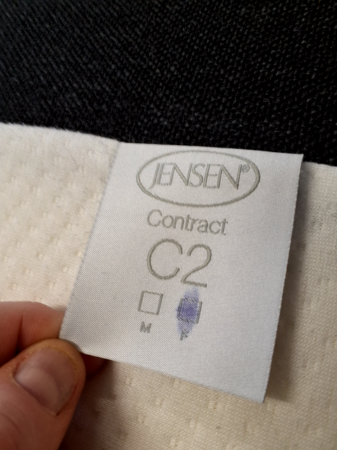 50% på Jensen Contract C2 seng