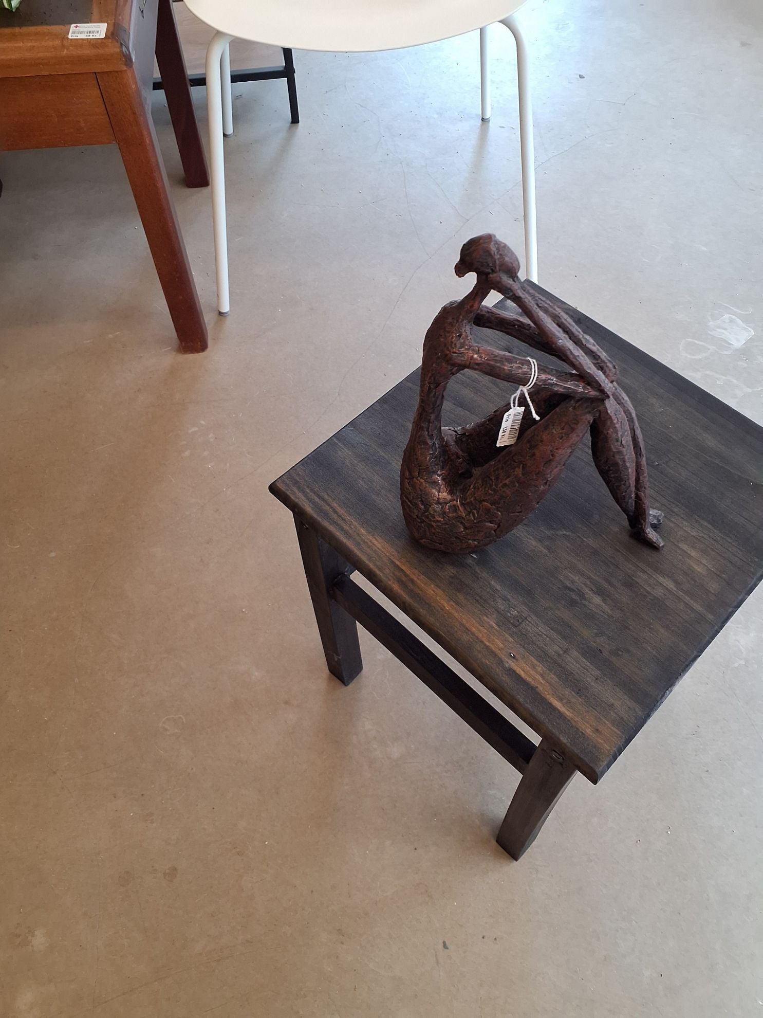 Dame Sculptur