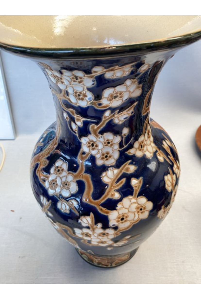 Stor smuk gulv vase