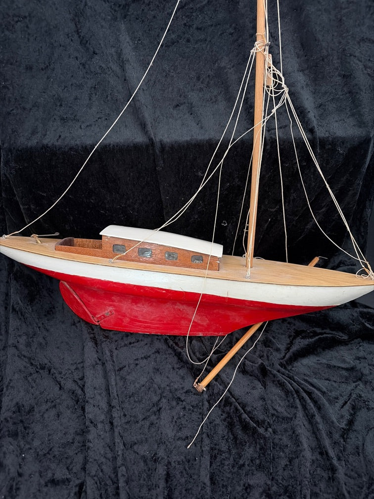 Model skib