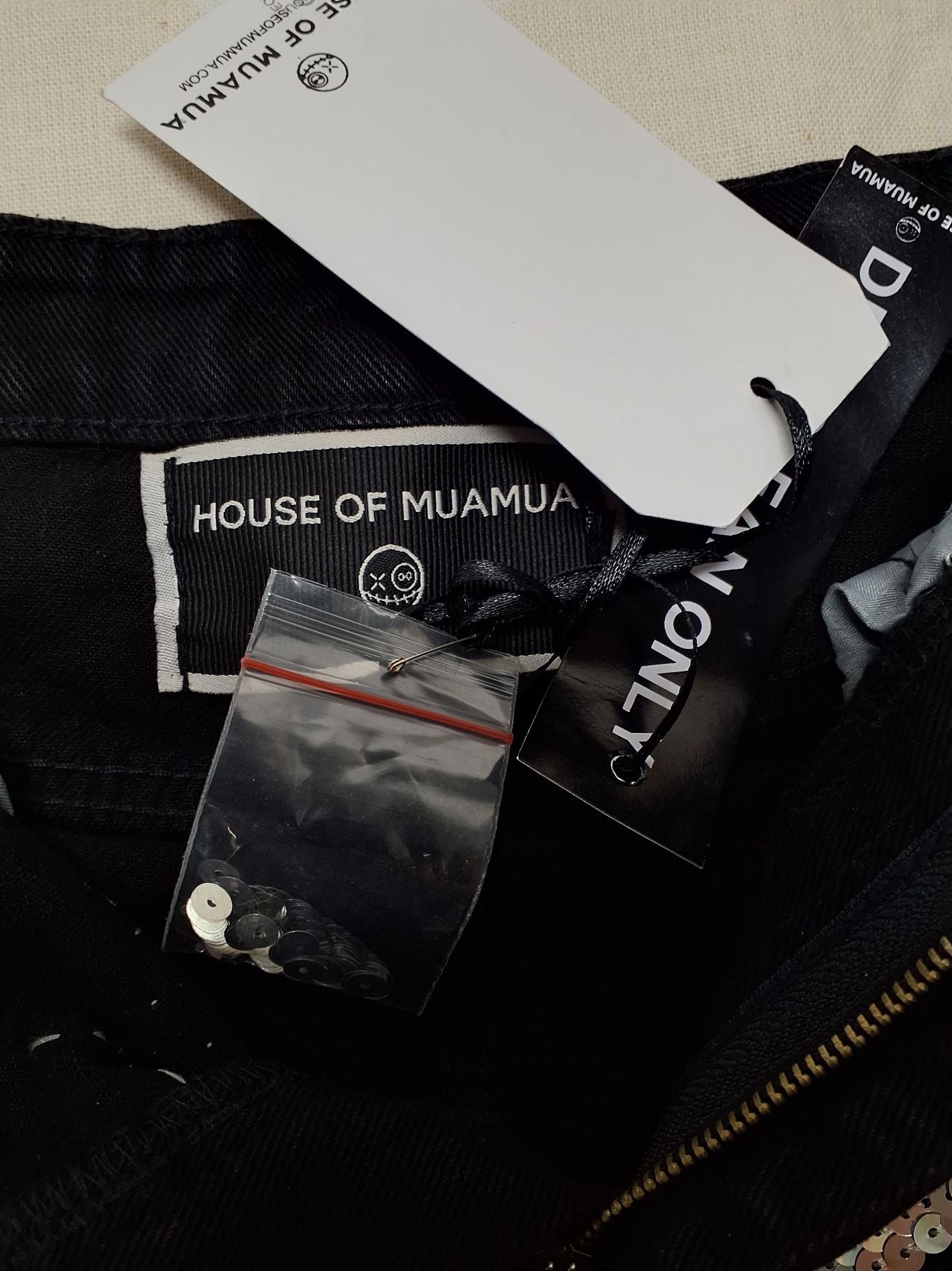Bukser House of MUAMUA med paletter