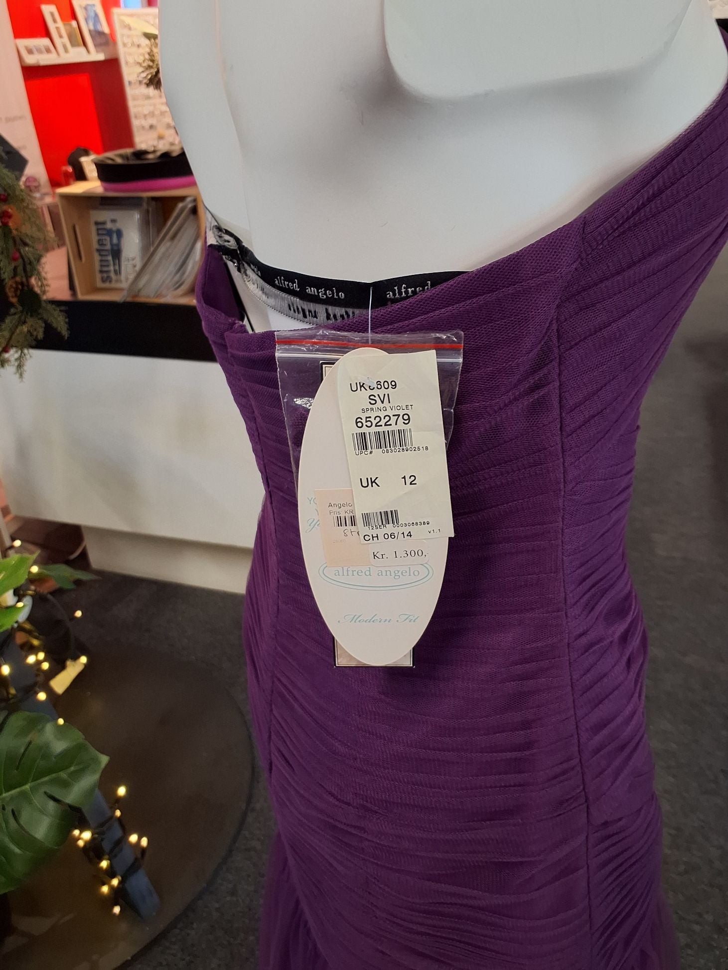 Ny kjole - Alfred Angelo