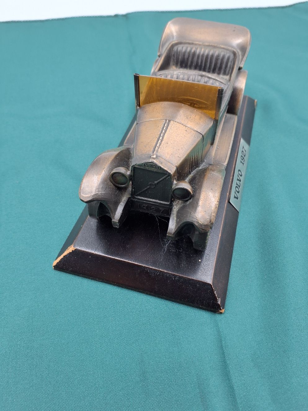 Model bil Volvo 1927 PV4