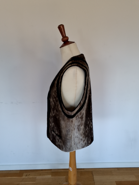 Vest skind/pels