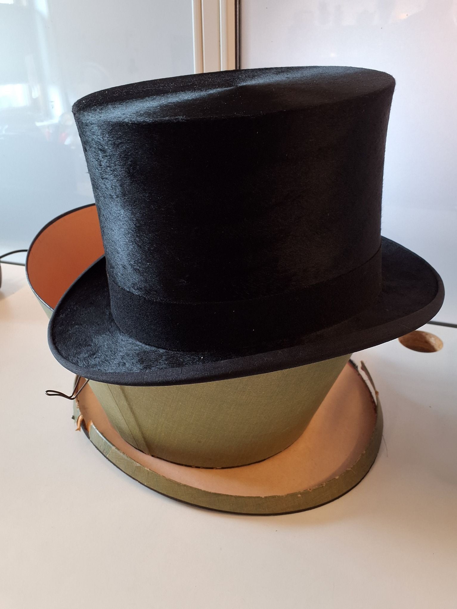 Klassisk vintage cylinderhat
