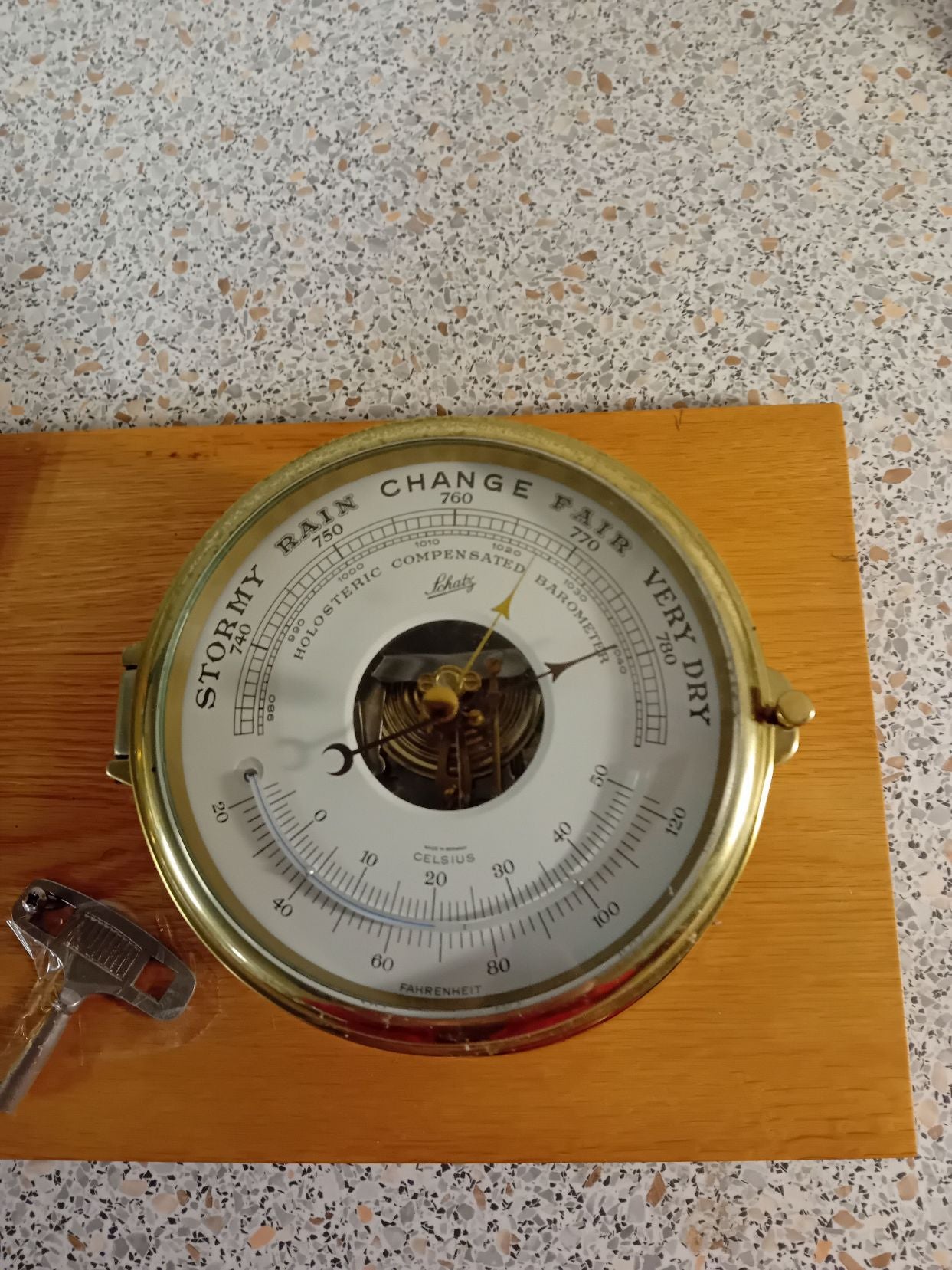 Schatz ur/barometer