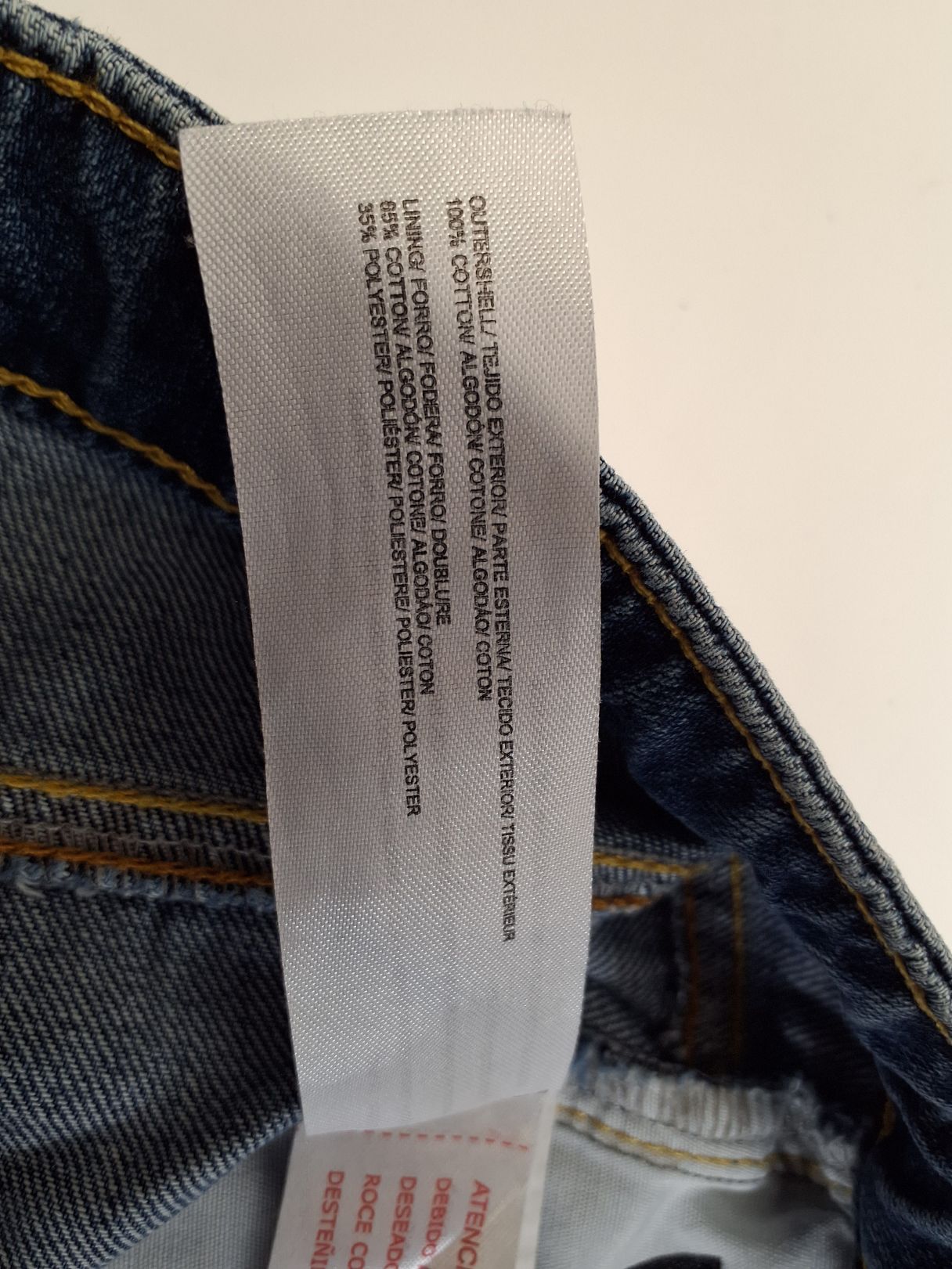 Intropia Shorts