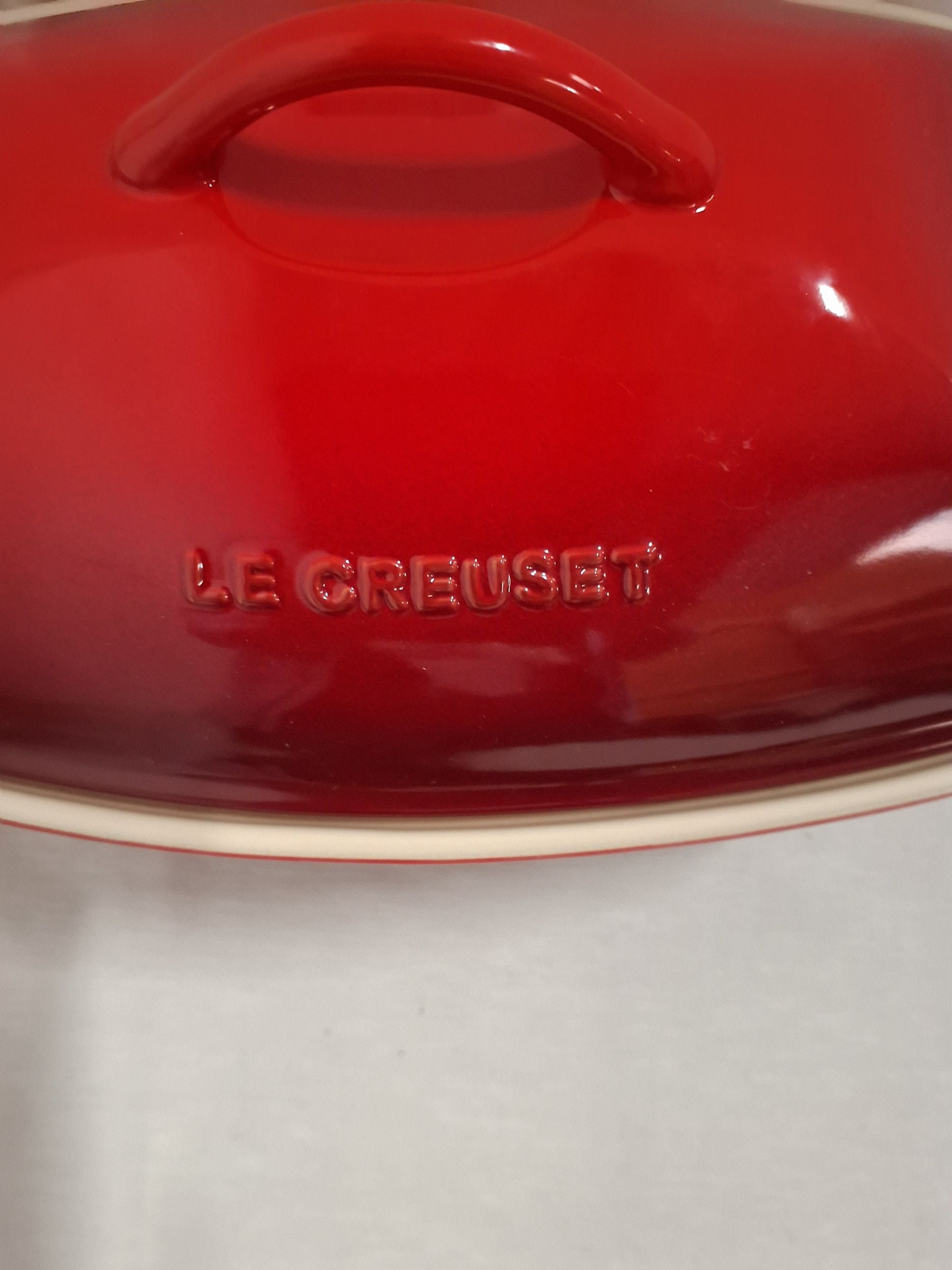 Le Creuset fad med låg