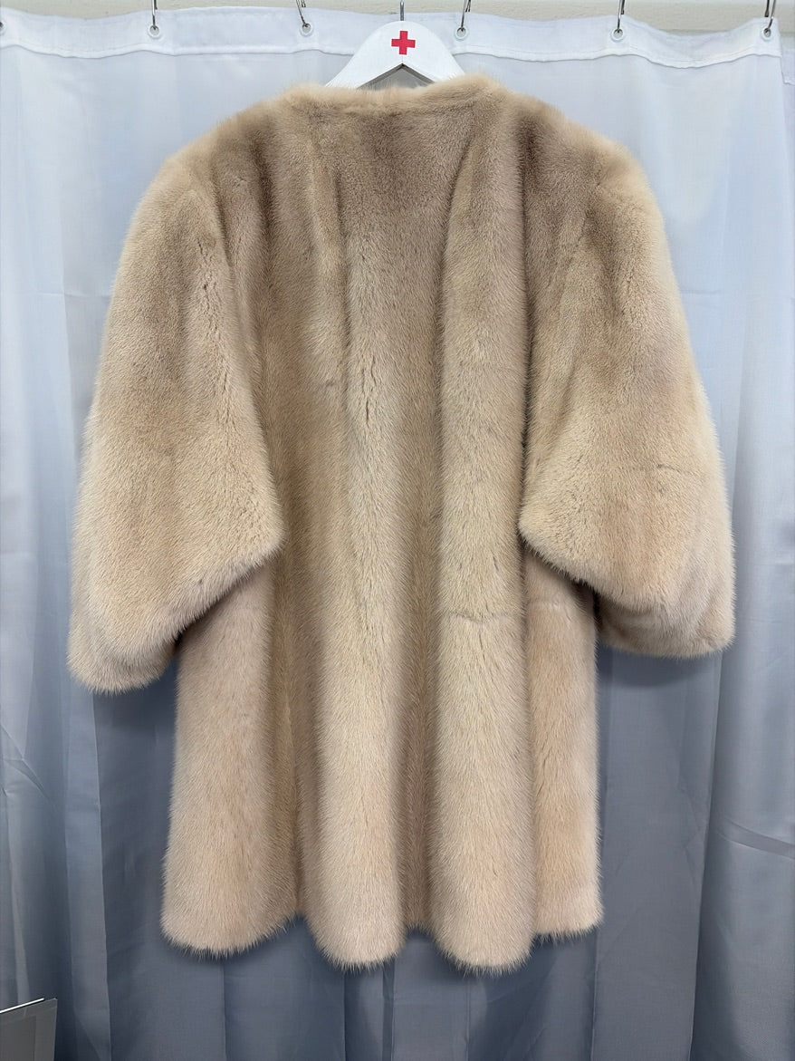 Saga Furs mink
