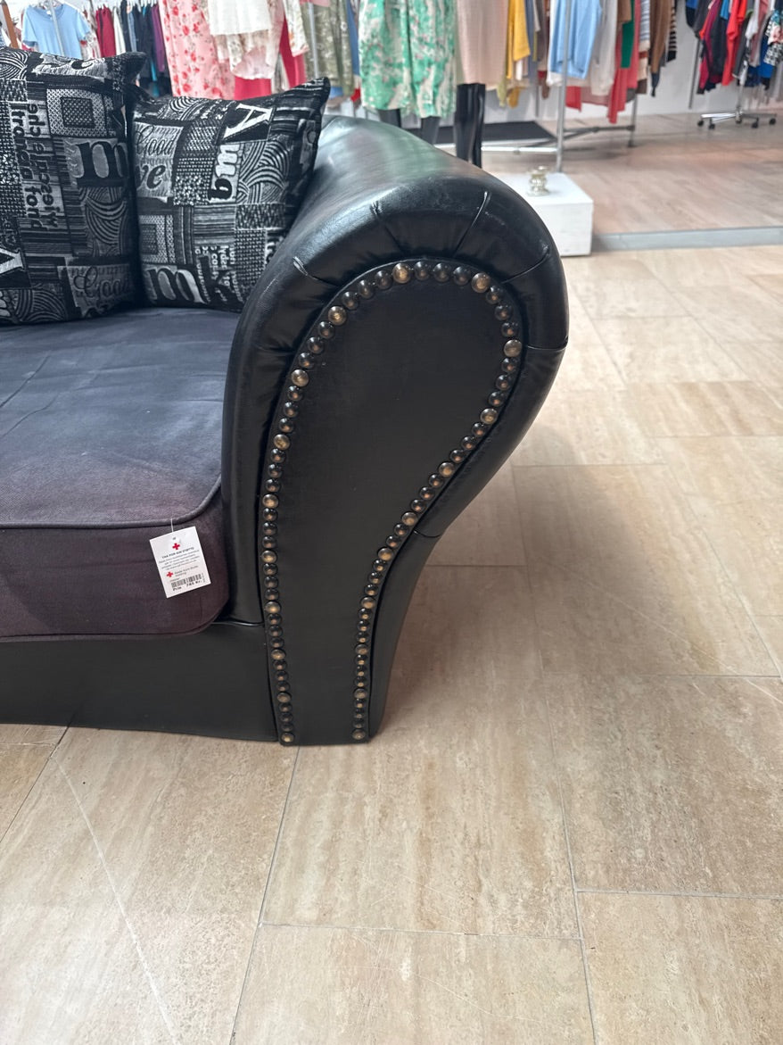Sofa bued i sort