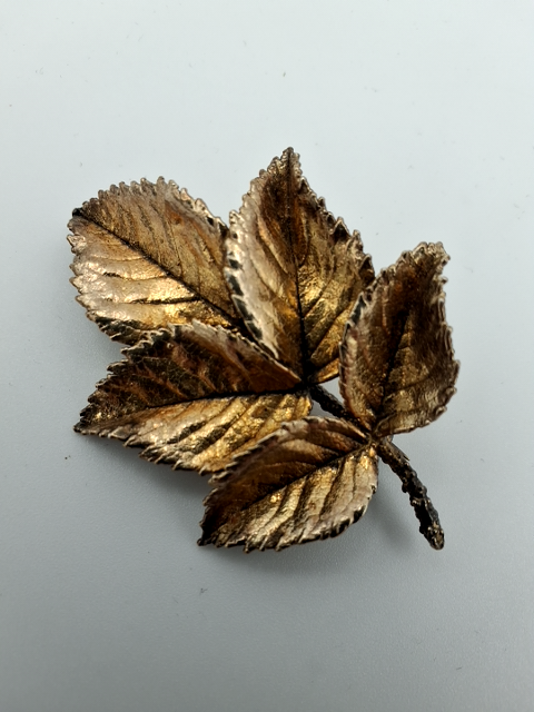 Broche Flora Danica