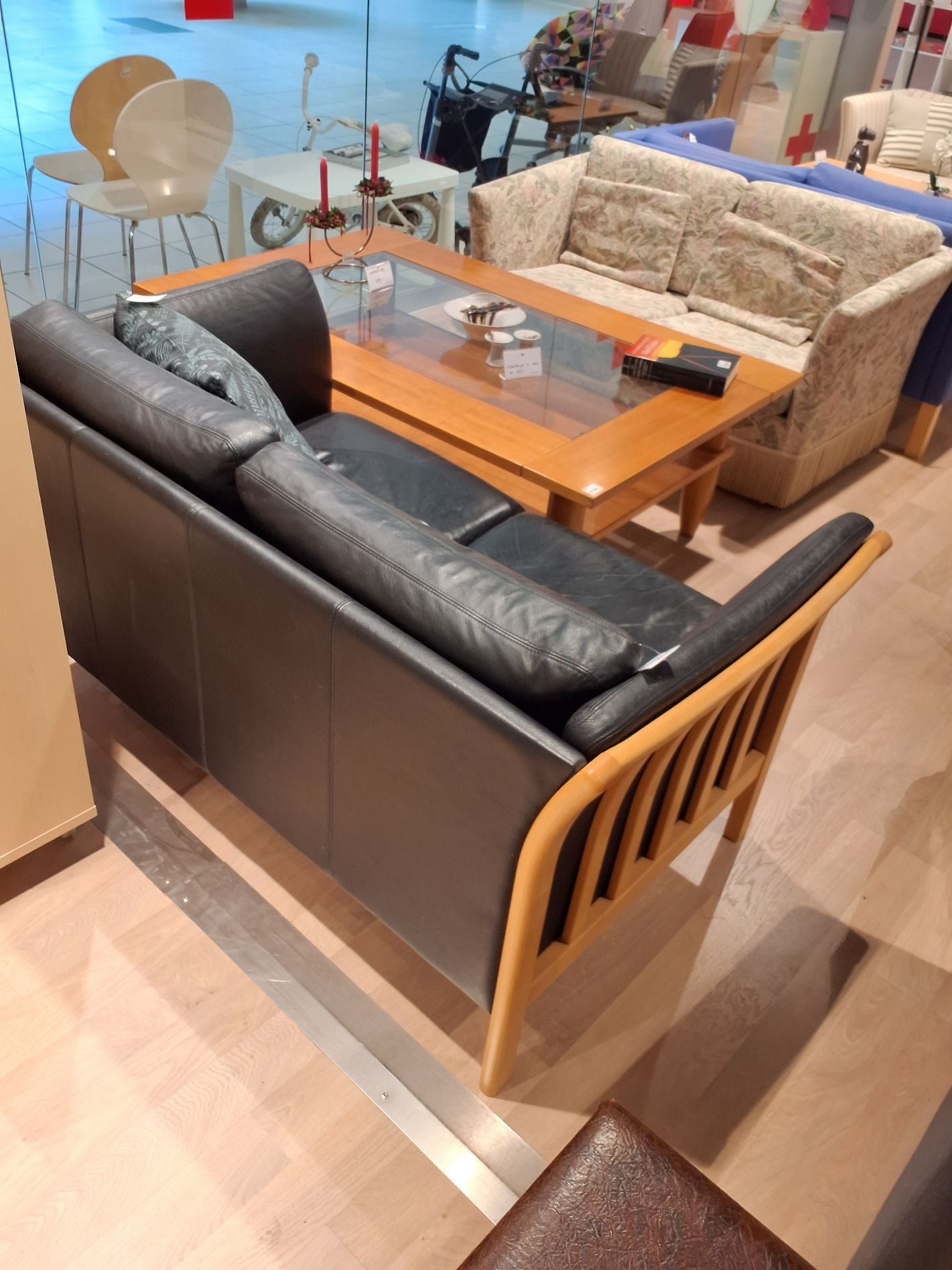 2 pers STAUBY sofa, kunstlæder