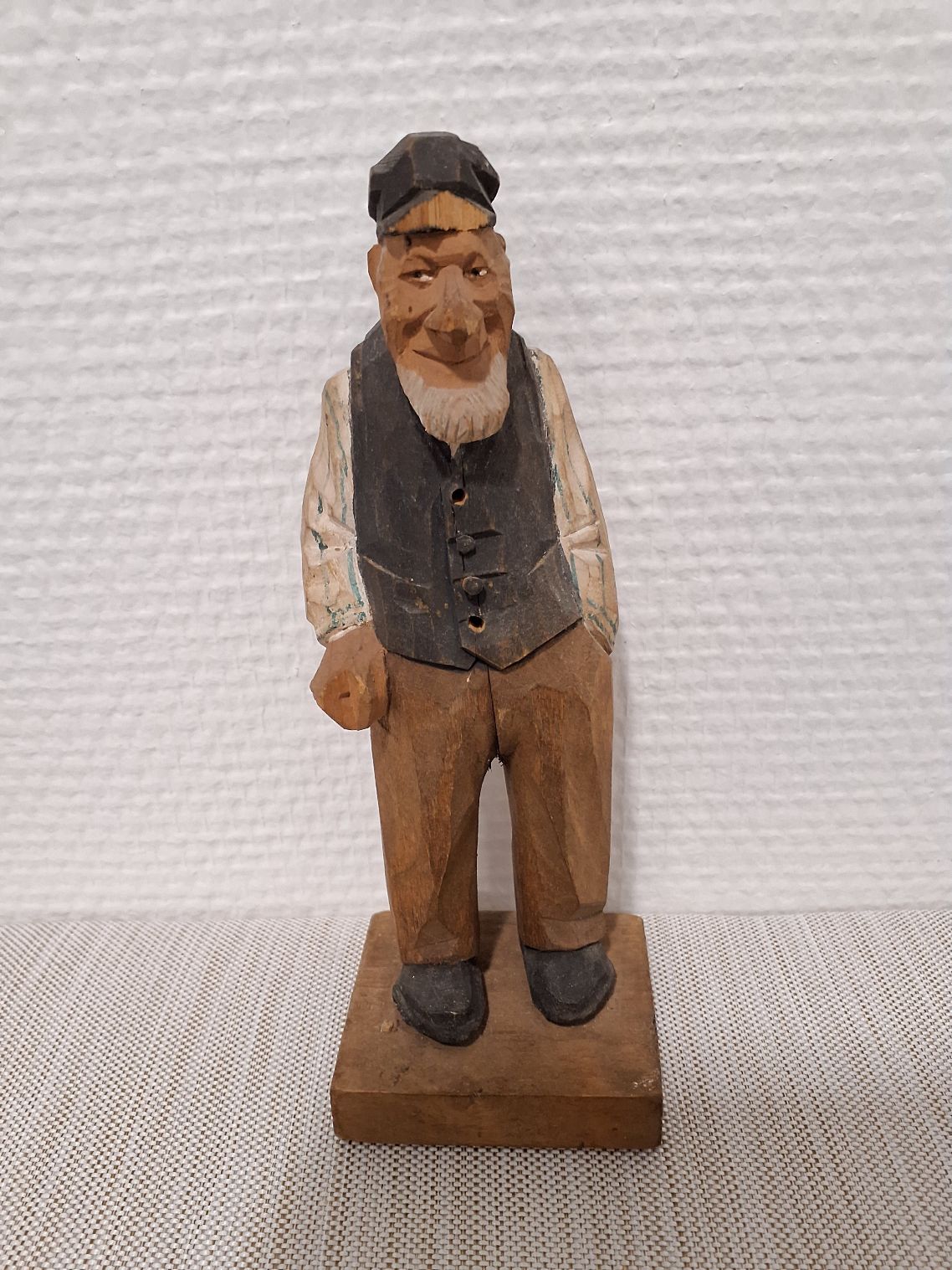8 Skulpturer Lorens Larsson 1898 -1970