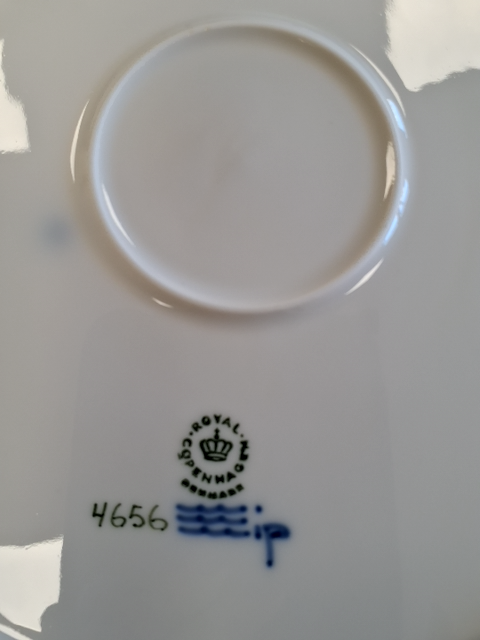 ROYAL COPENHAGEN stort fad