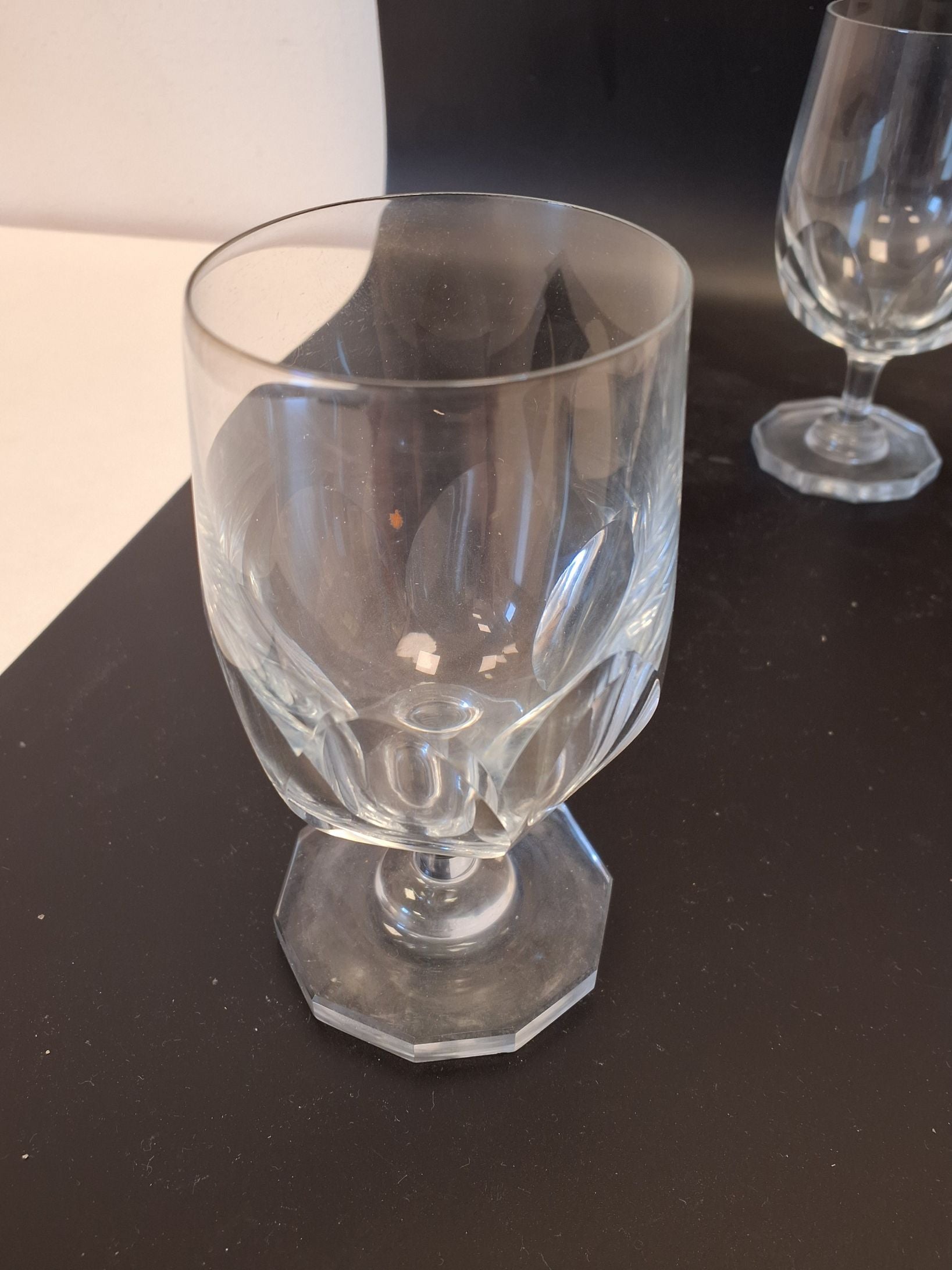 Glas  g. Krystal