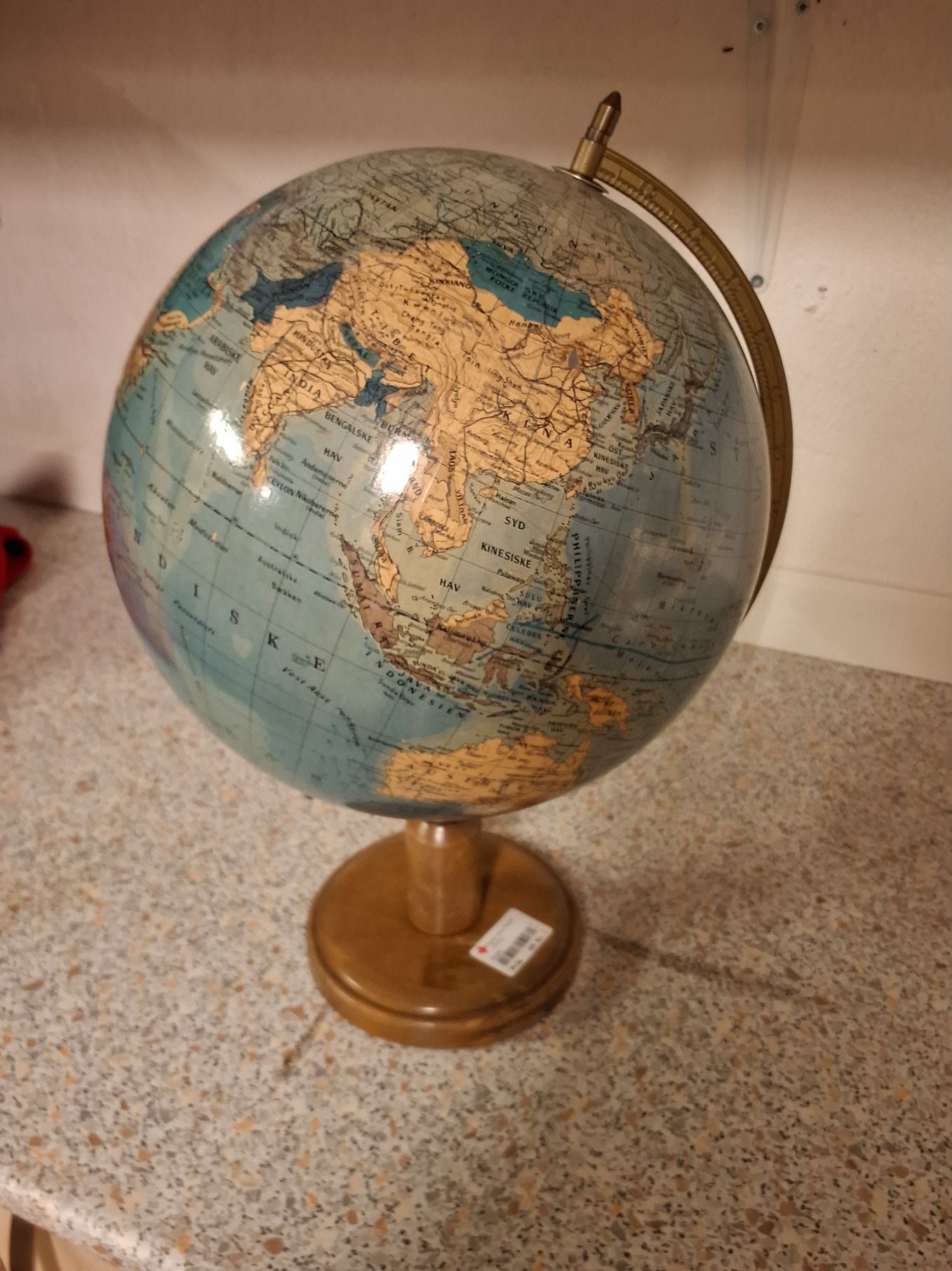 Retro globus