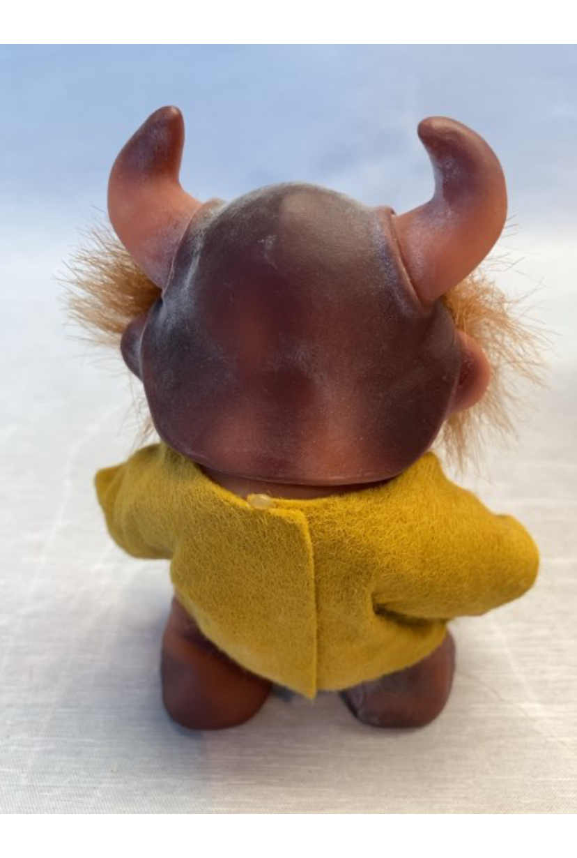 Dam trold viking