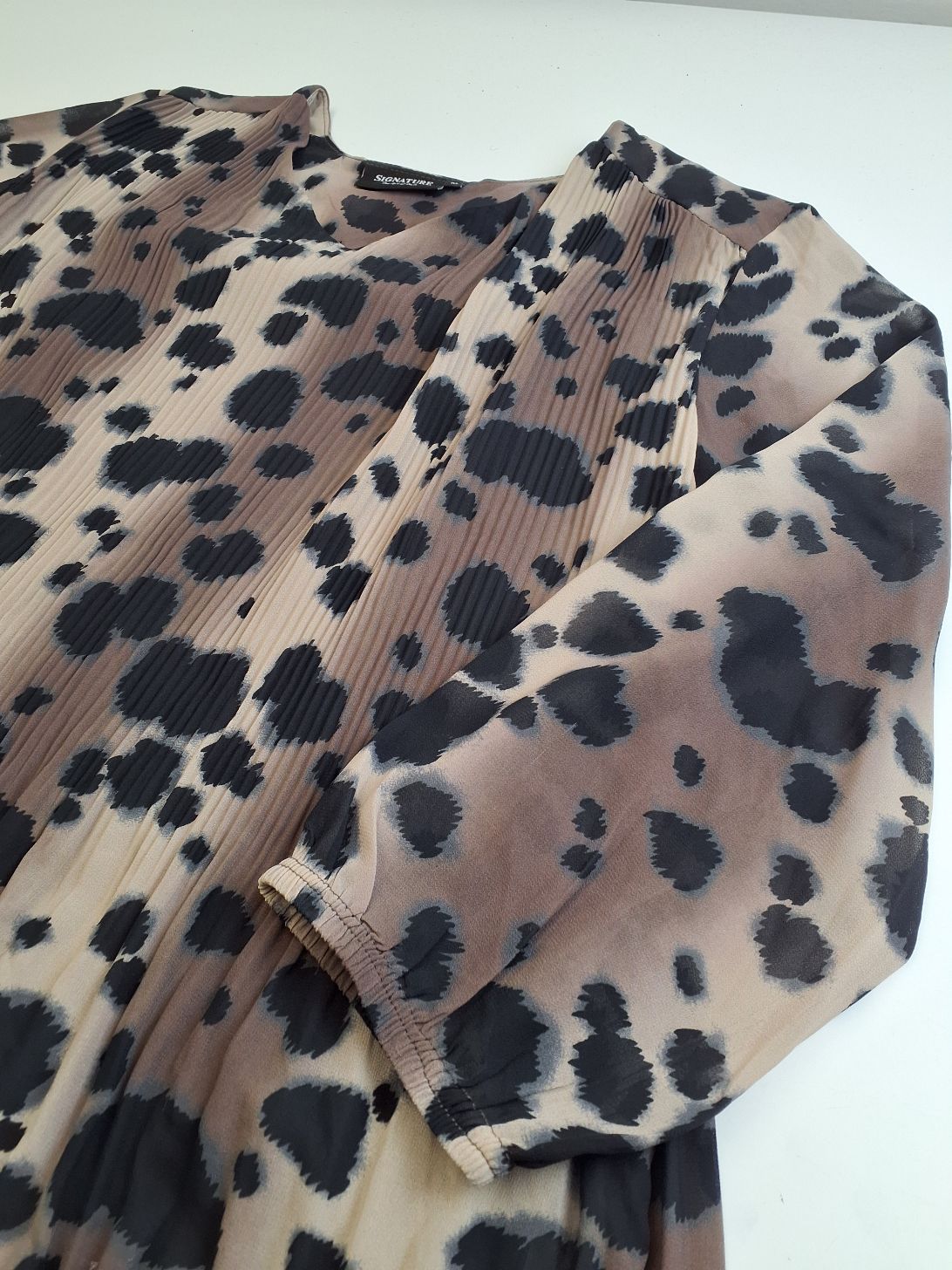 Signature Bluse