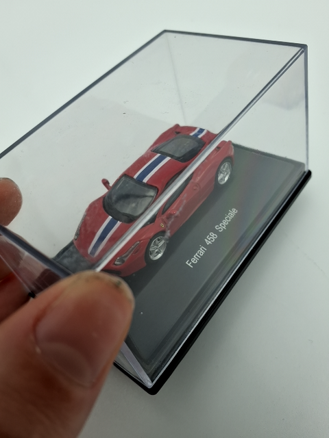 Ferrari 458 Speciale, Model bil