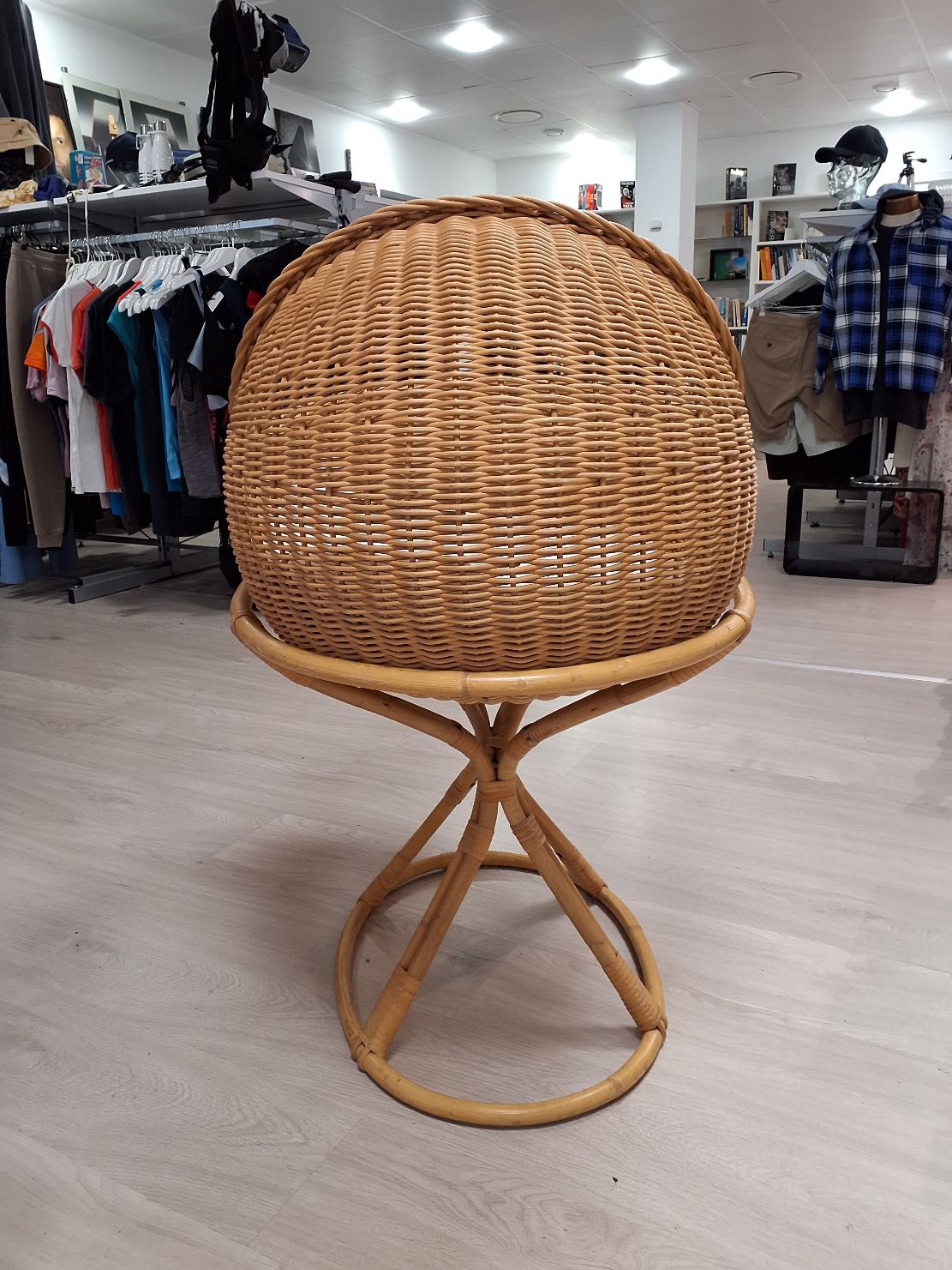 Vugge - design Elin og Jarl Heger
