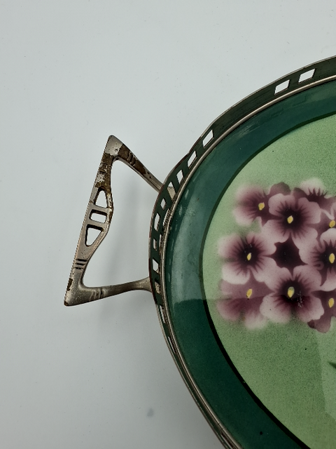 Jugendstil fad med tin rand