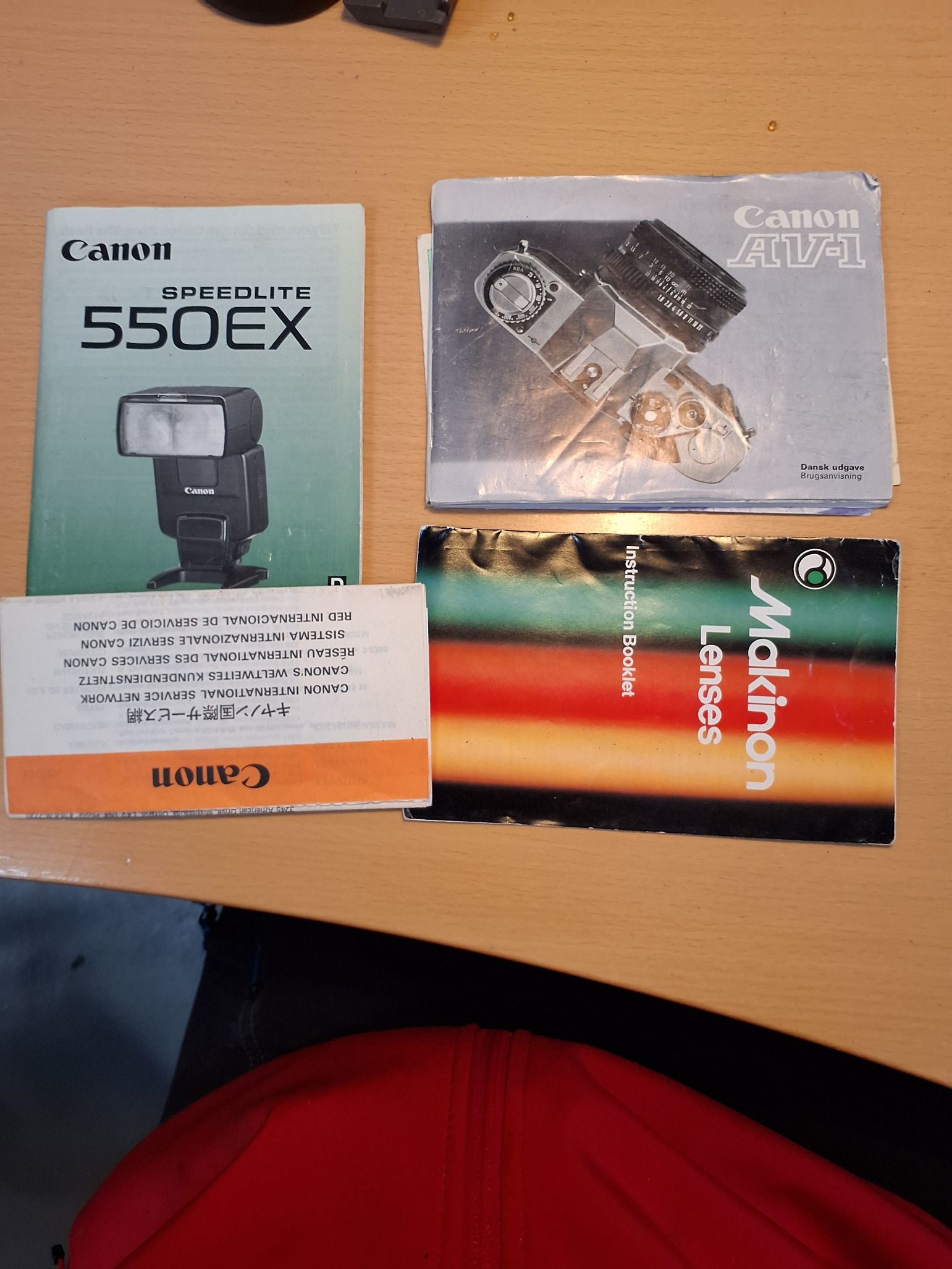 Canon AV1-1 35mm spejlreflekskamera