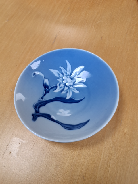 Royal Copenhagen smørassiet