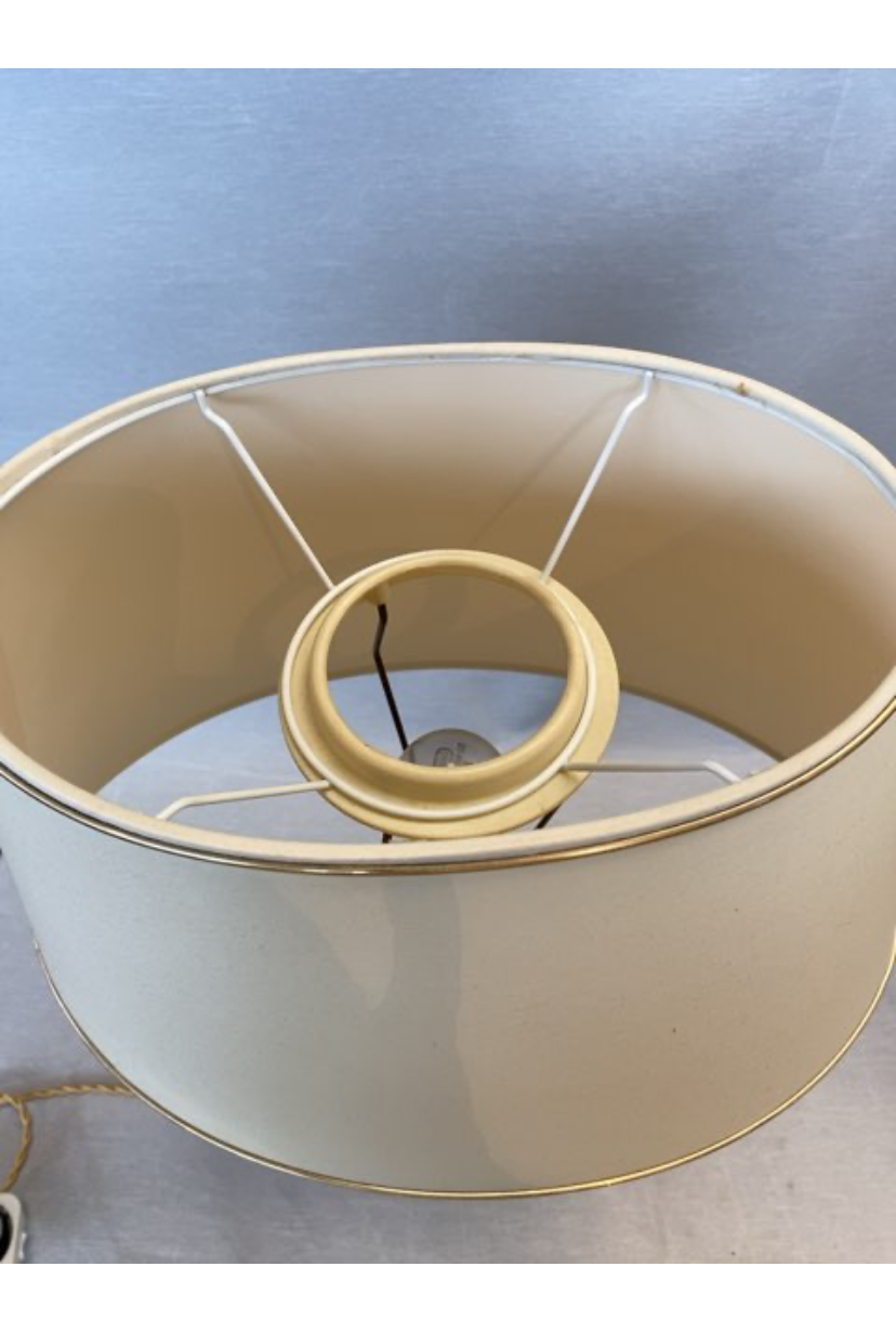 Messing løvefod bordlampe