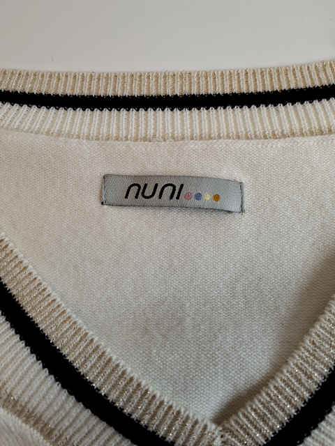 Nuni sweatet