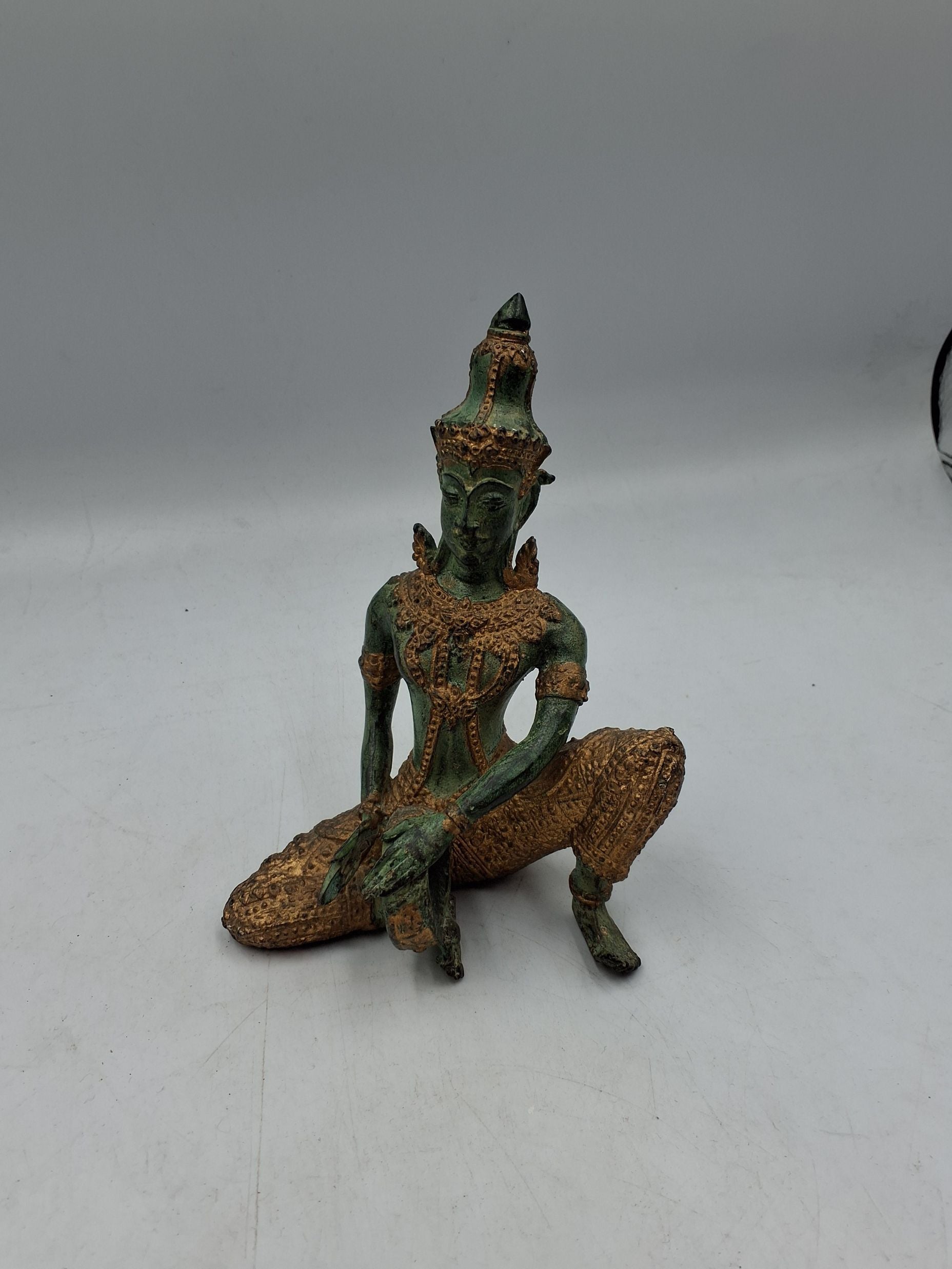 Buddha figur