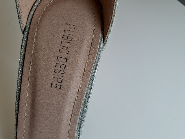 Public Desire Stiletter