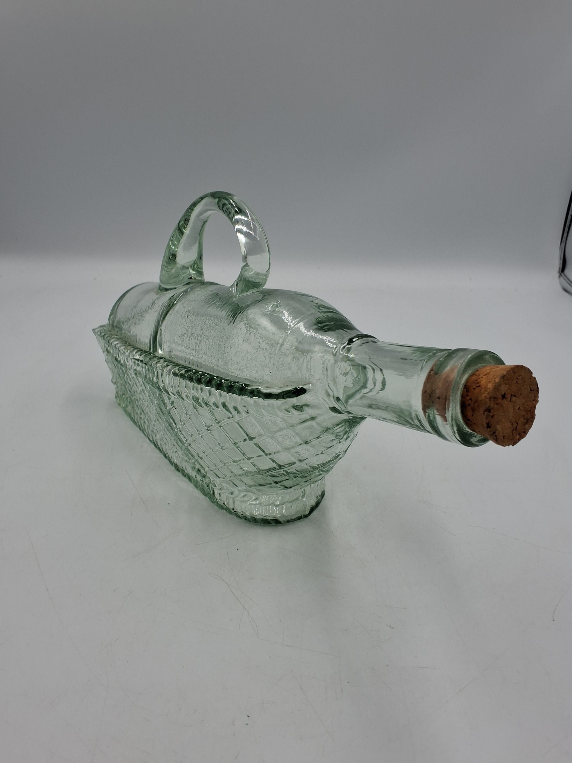 Vintage Glasflaske med kurv