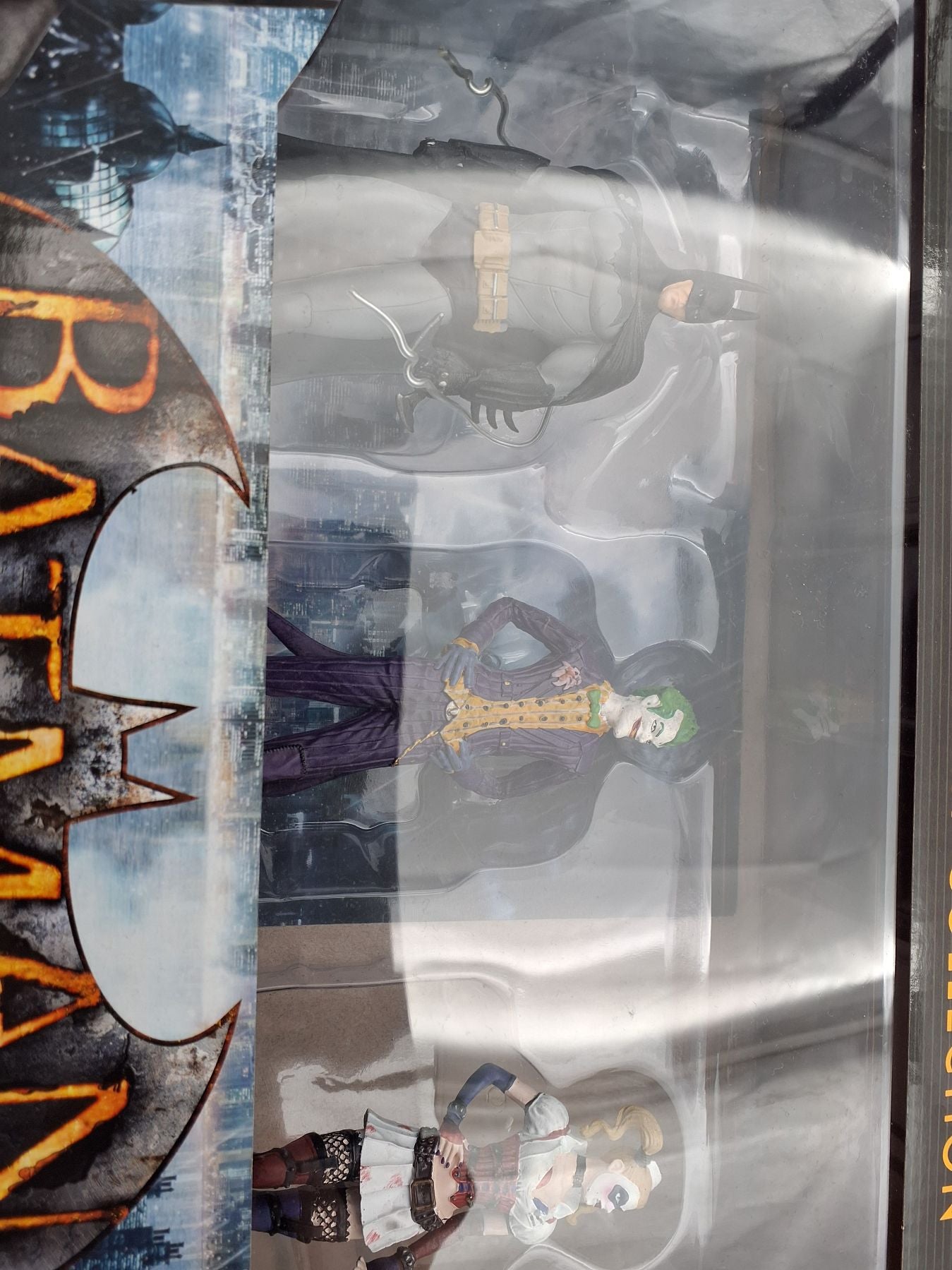 Batmsnarkham adylum 10th