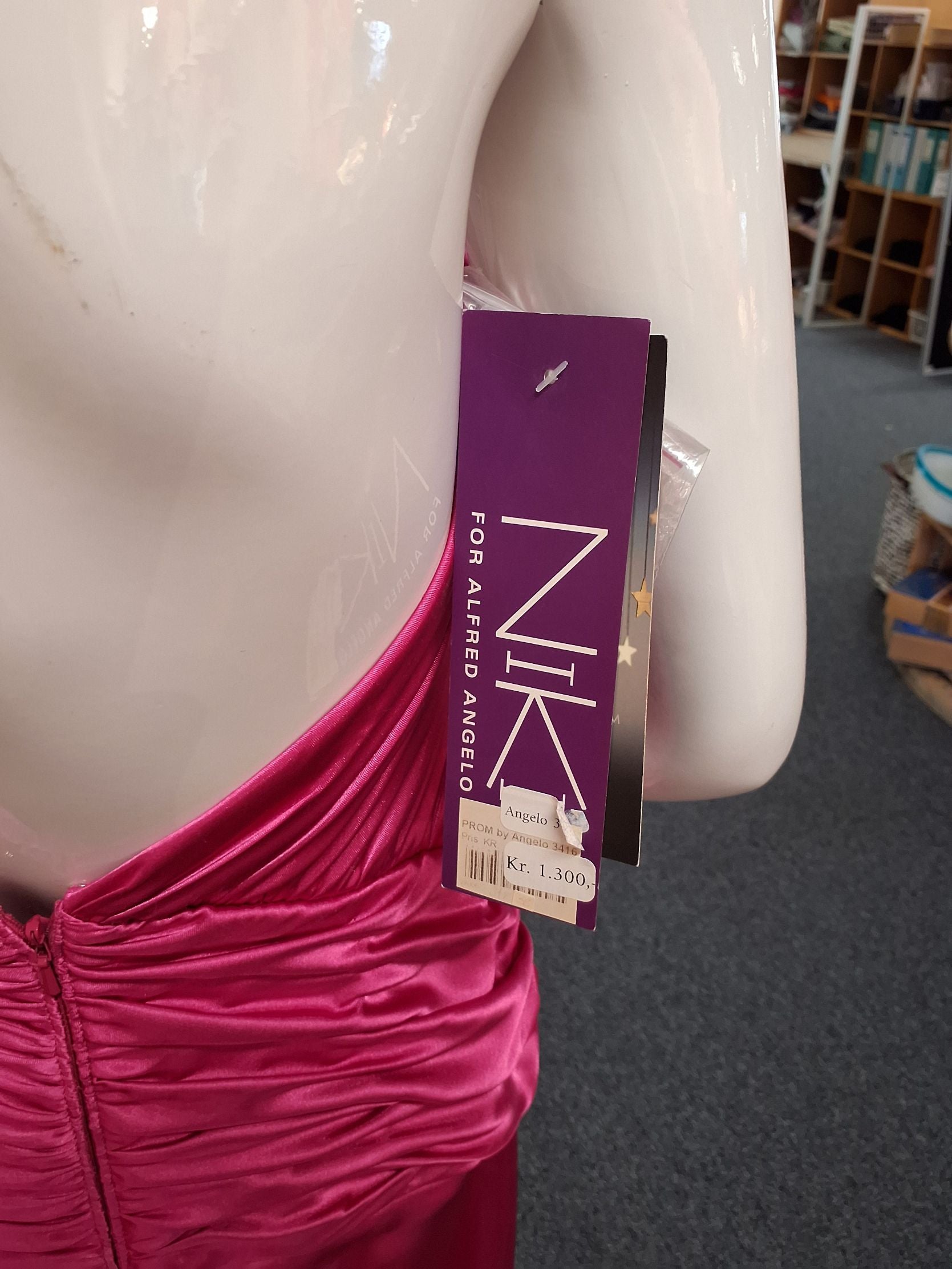 Ny kjole - Alfred Angelo