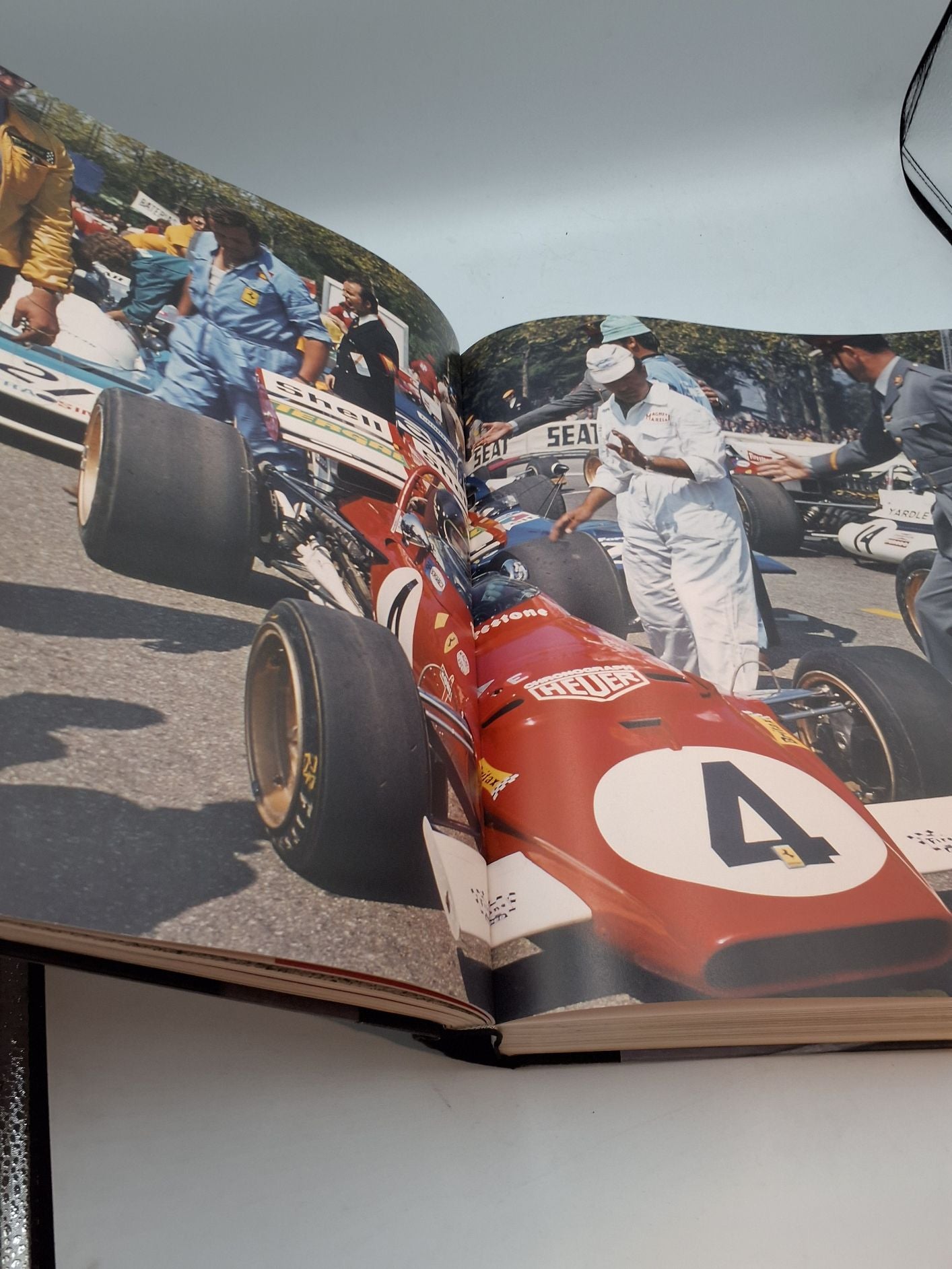 Ferrari bogen formel 1