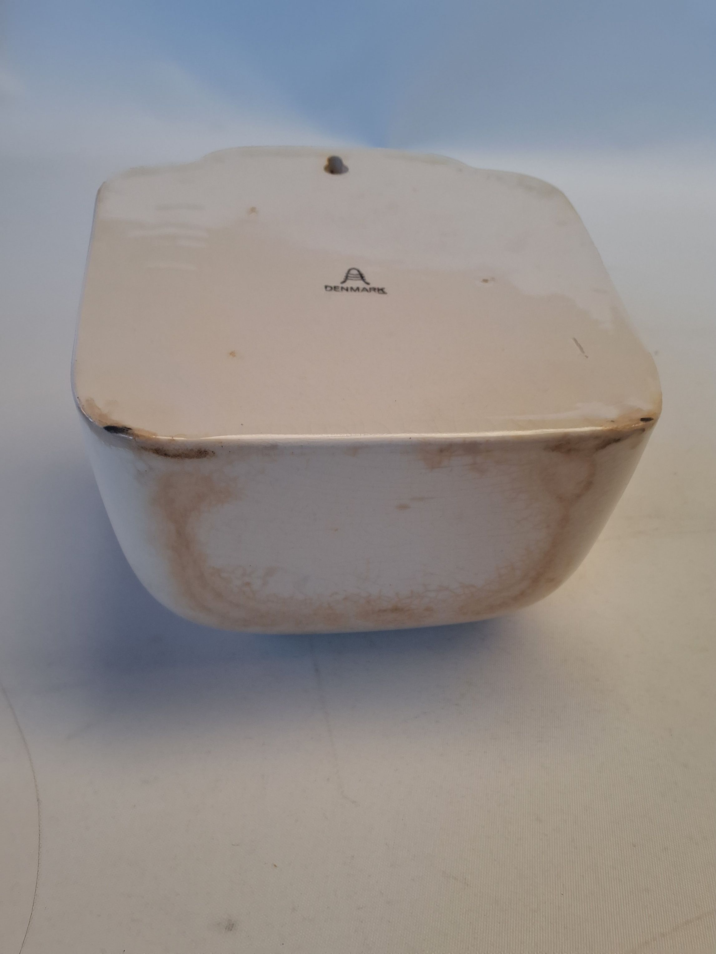 Aluminia Saltkar