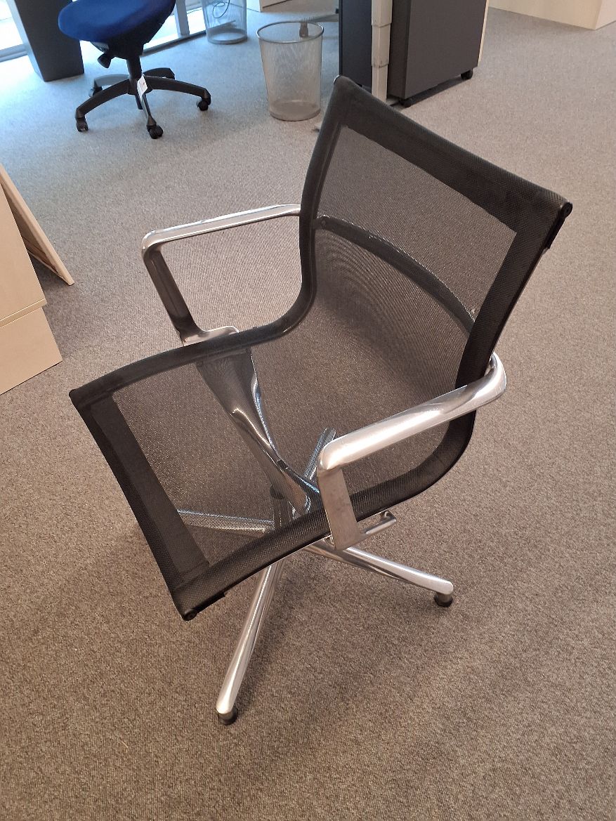 Konferencestol IFC - 6011