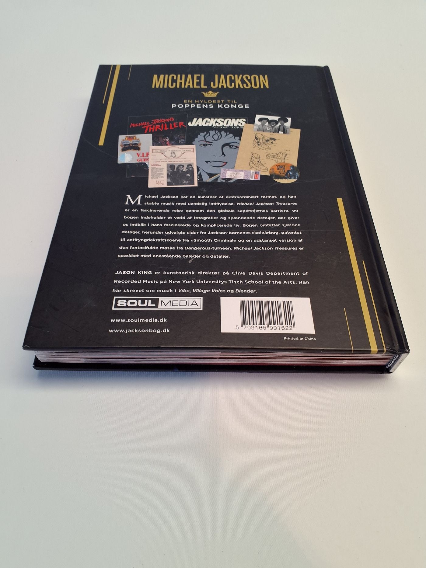 Michael Jackson Treasures bog