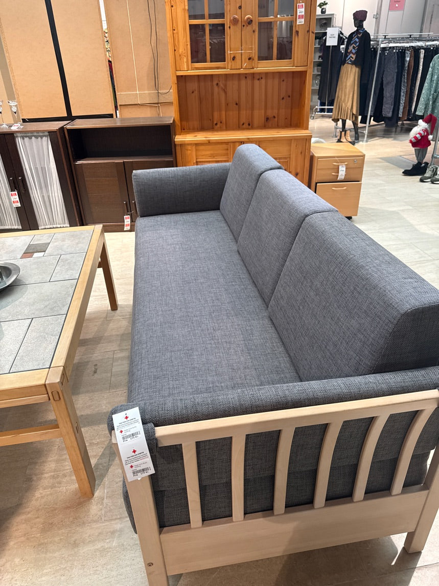 Slå ud sofa grå