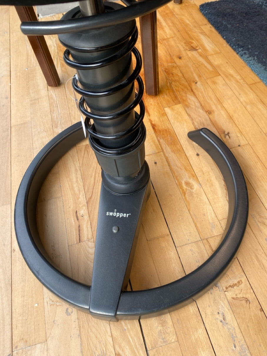 Swopper fra Aeris – ergonomisk stol i sort
