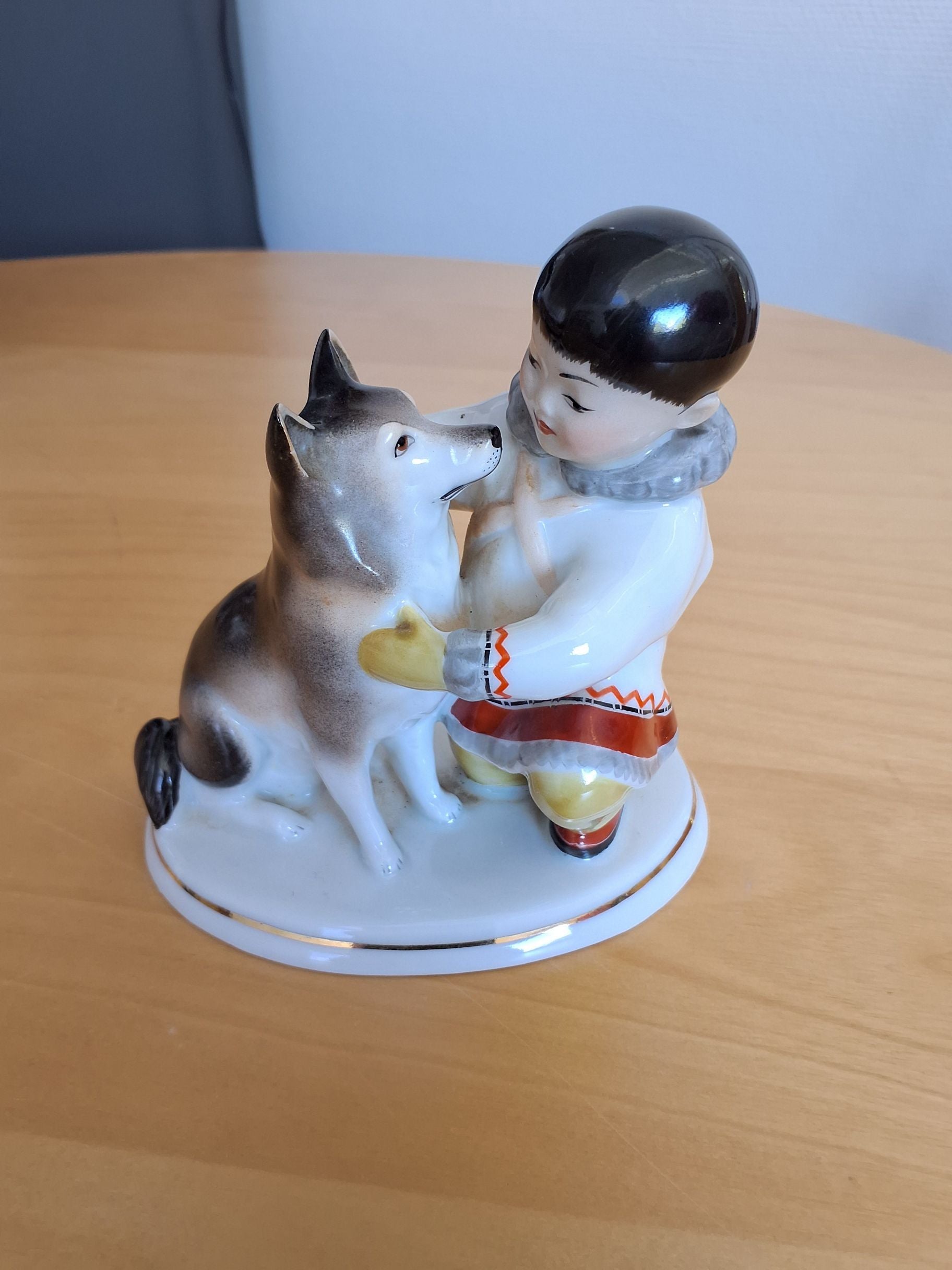 Grønlænderdreng m. hund