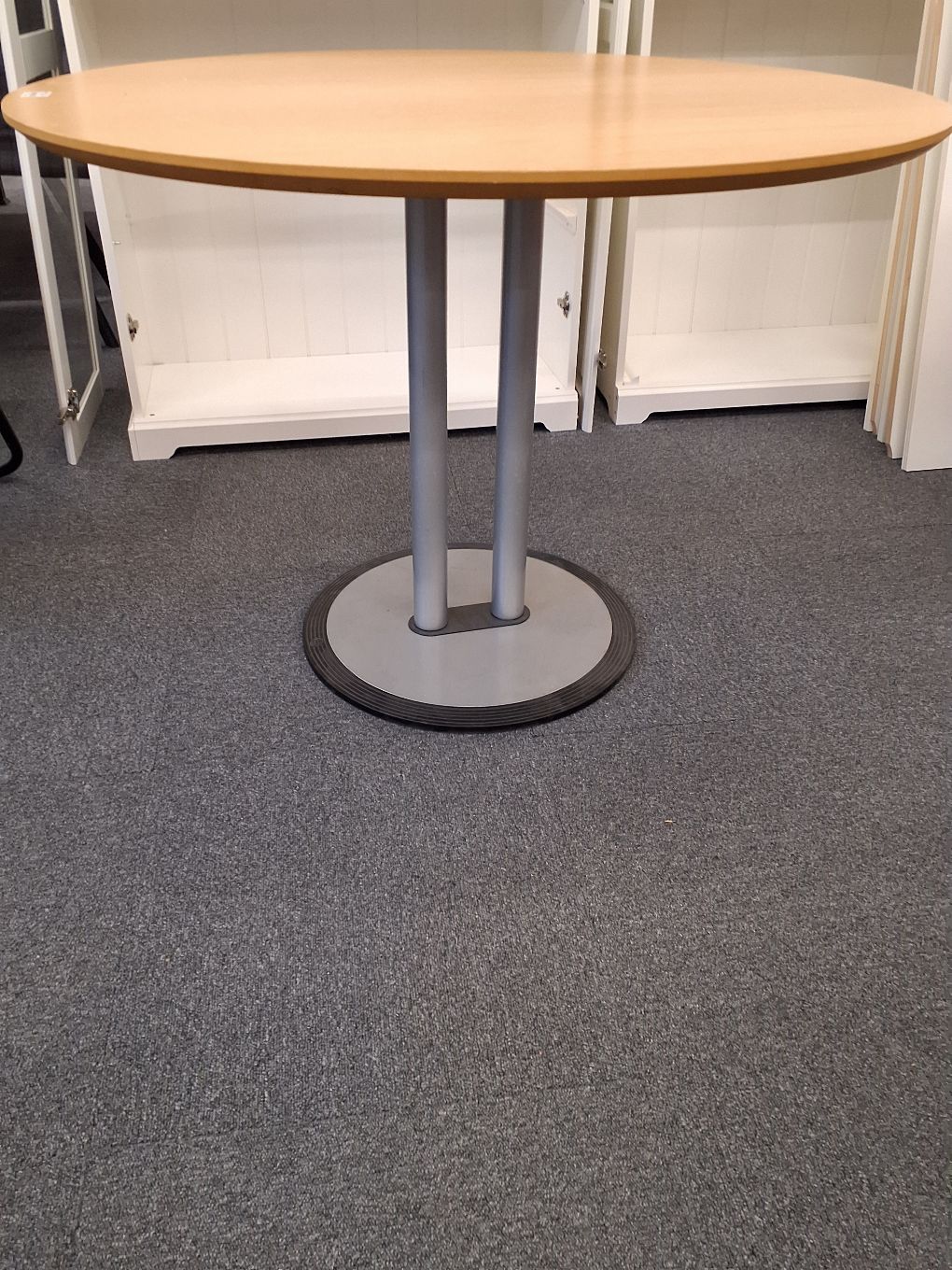 Rundt spisebord